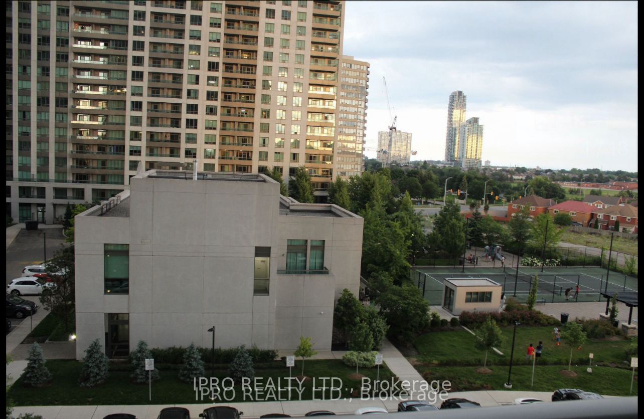 349 Rathburn Road, #611