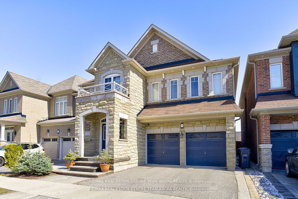 74 Abercrombie Crescent, Brampton, ON L7A 4N3