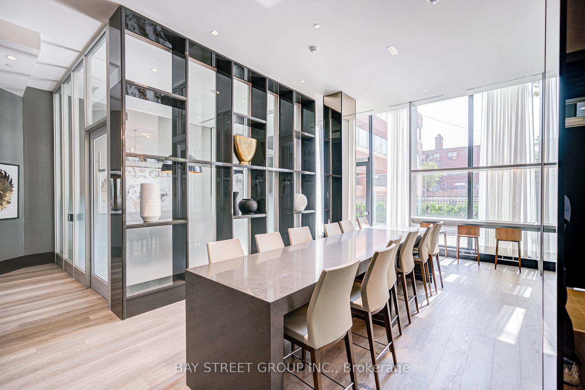 2 Bedrooms Condo at 250 Lawrence, Toronto For sale