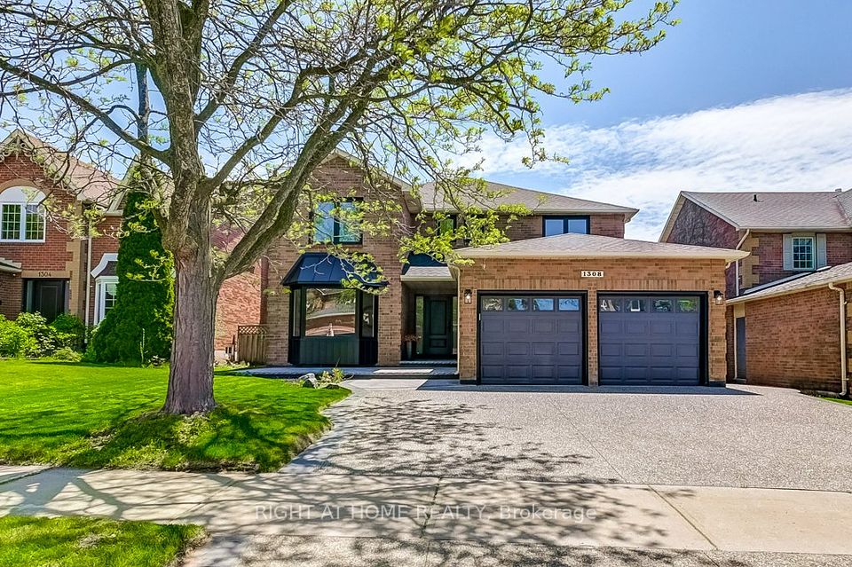 1308 Fieldcrest