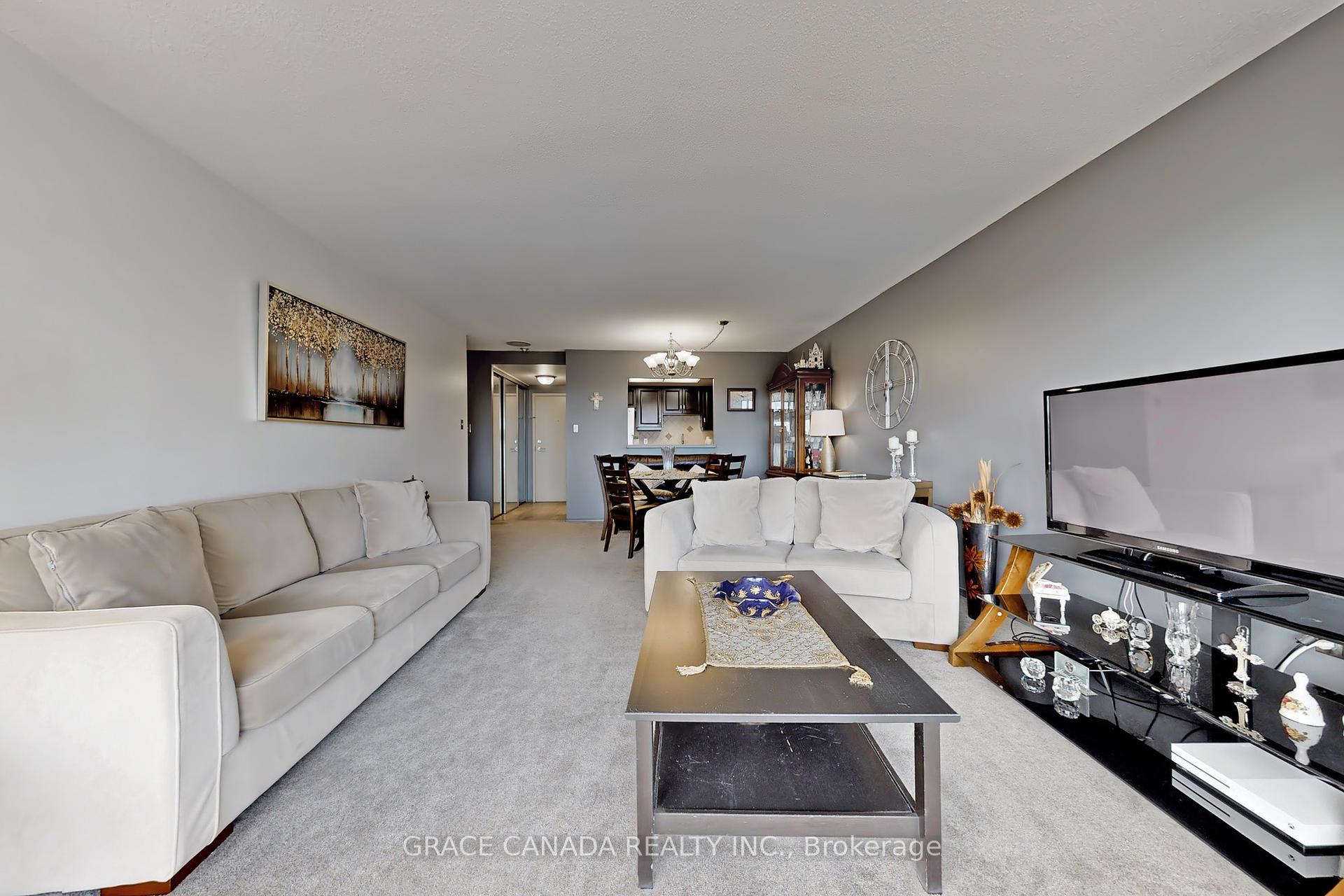 2 Bedrooms Condo at 10 Dean Park, Toronto For sale