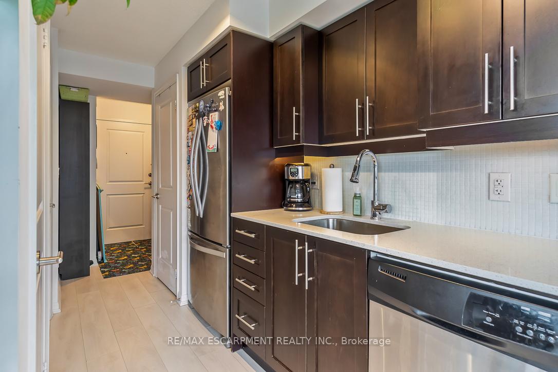 1 Bedroom Condo at 35 Bastion, Toronto For sale
