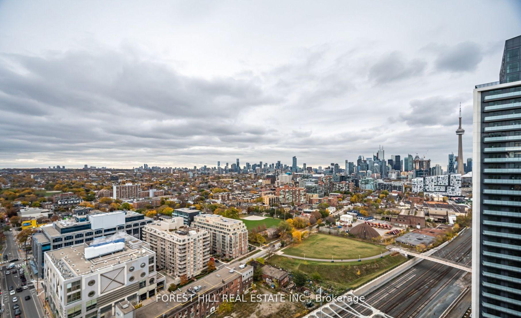 2 Bedrooms Condo at 19 Western Battery, Toronto For sale