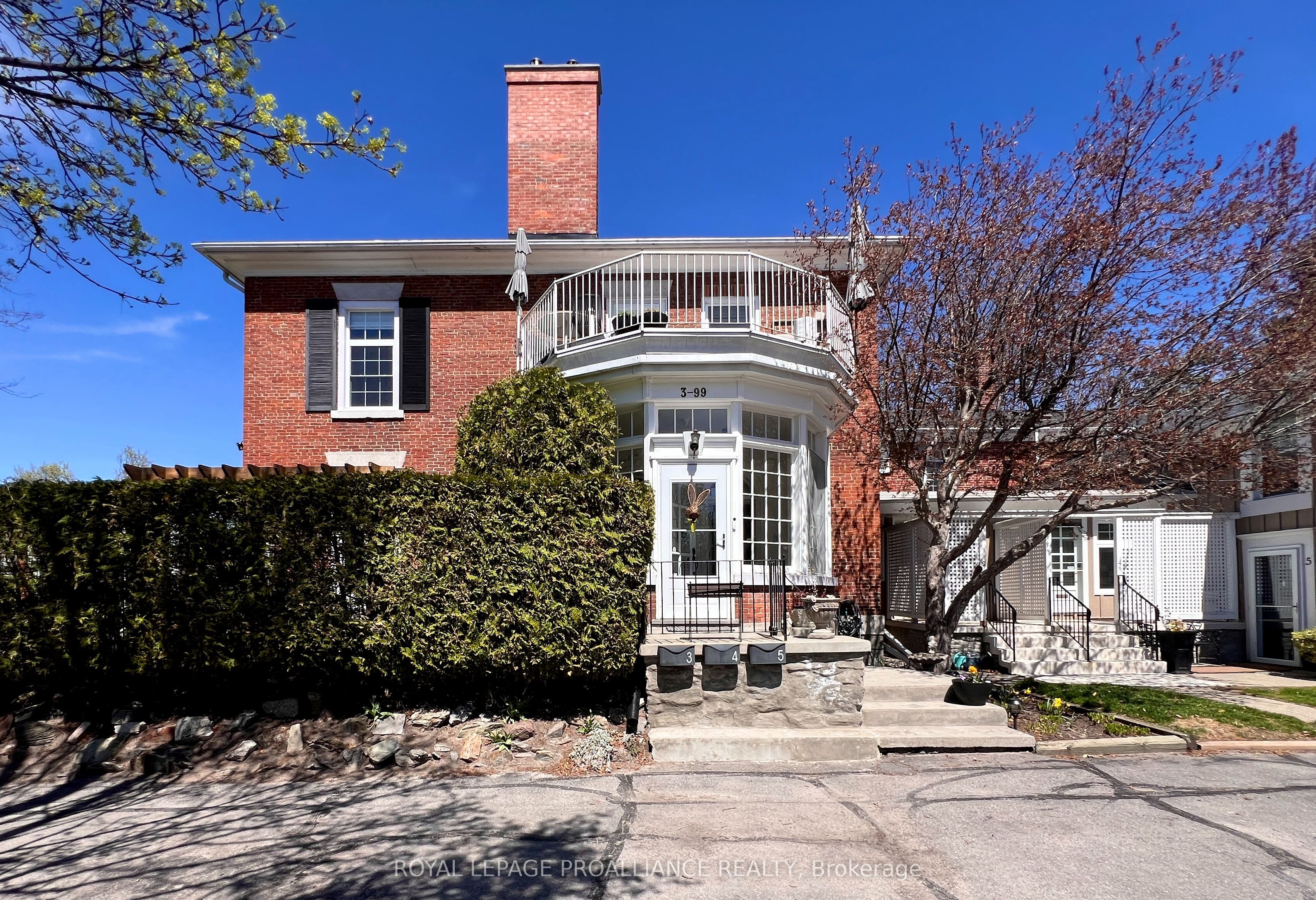 #3 - 99 Bridge Street, Belleville, ON K8N 1M2