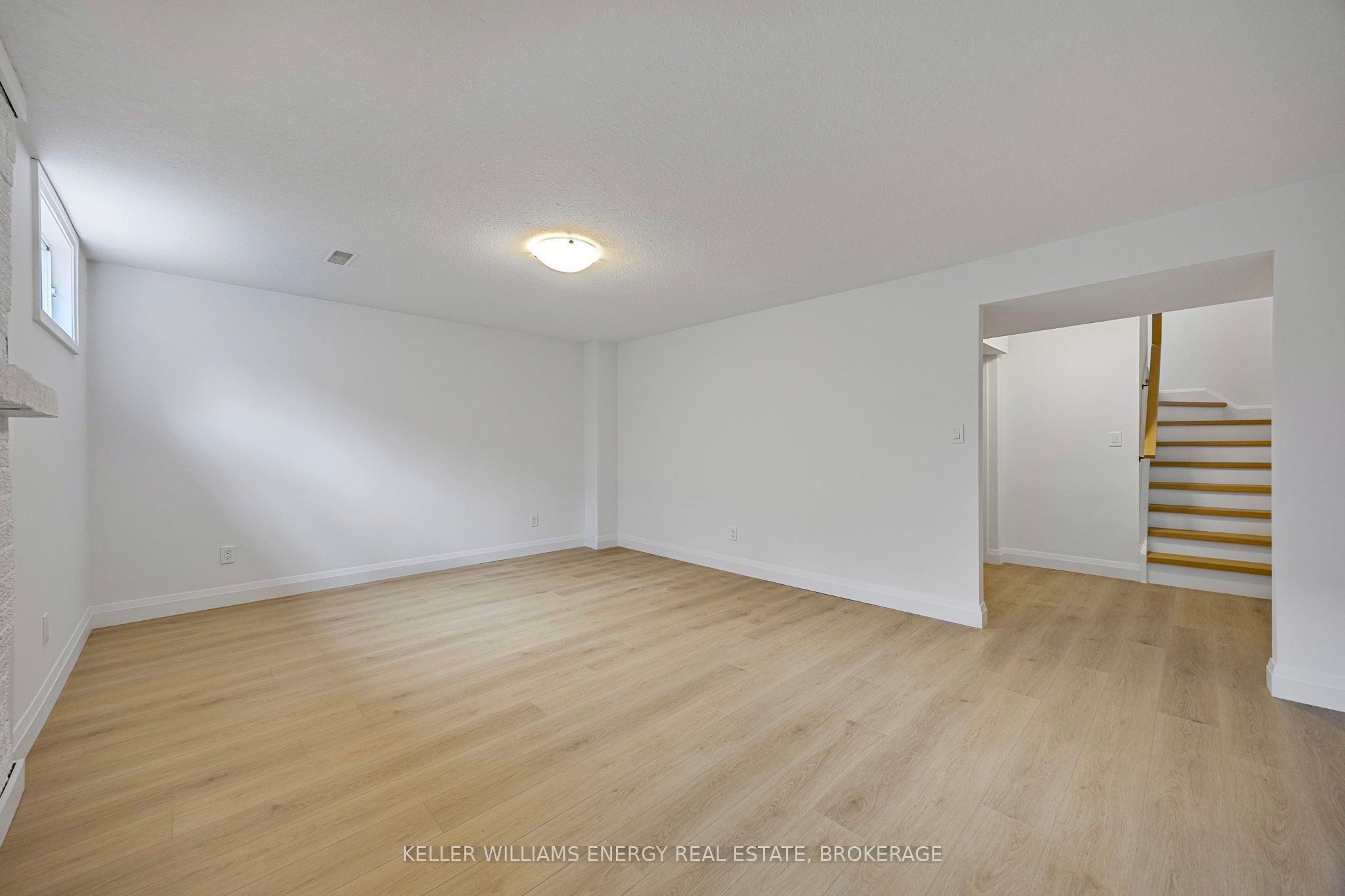 8 Heath Street