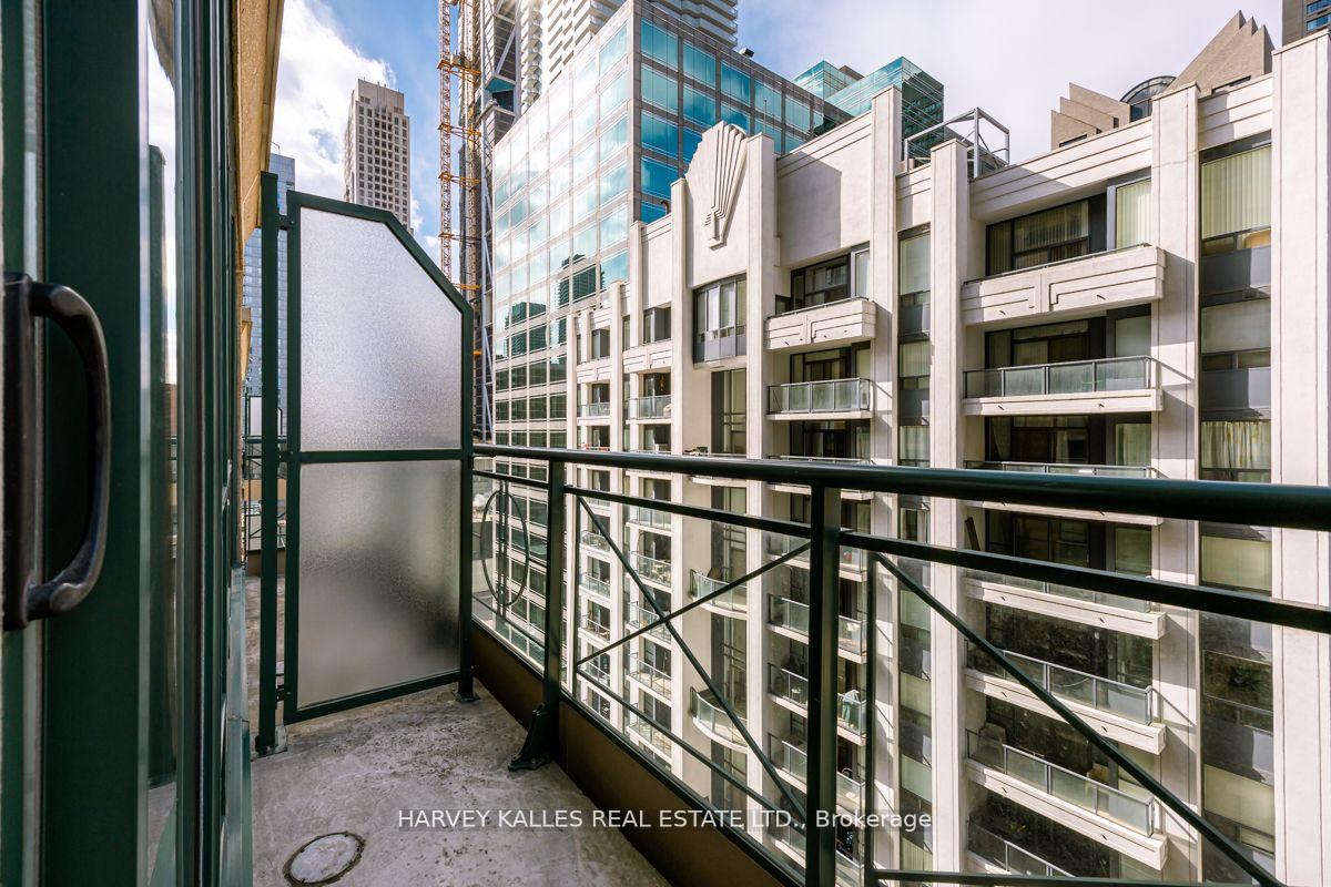 35 Hayden Street 1210