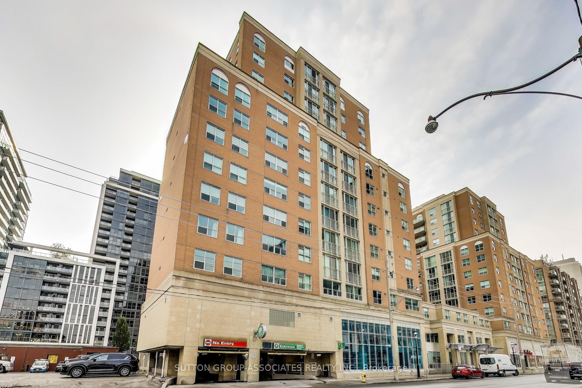 2 Bedrooms Condo at 323 Richmond, Toronto For sale