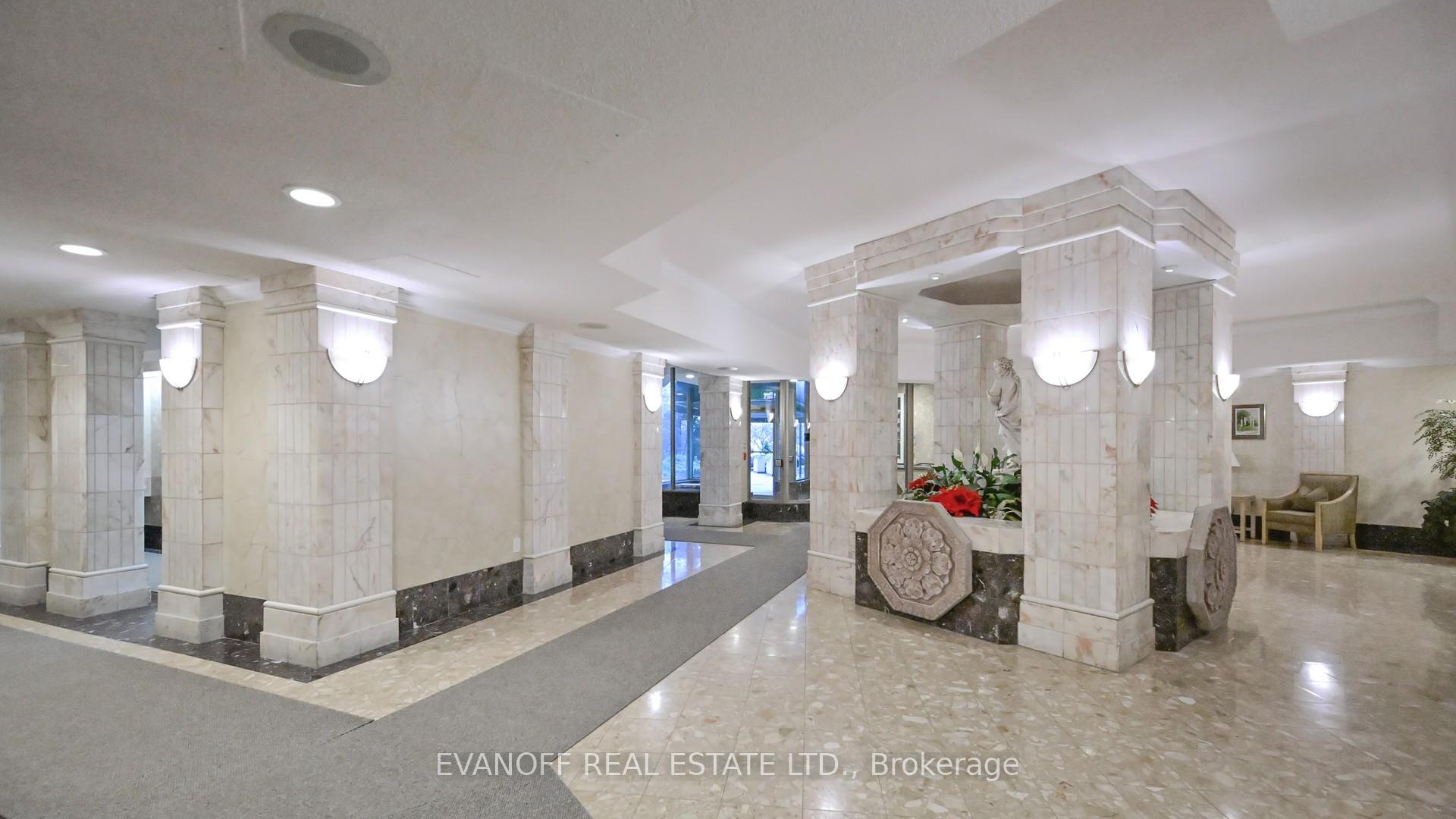 3 Bedrooms Condo at 10 Guildwood, Toronto For sale