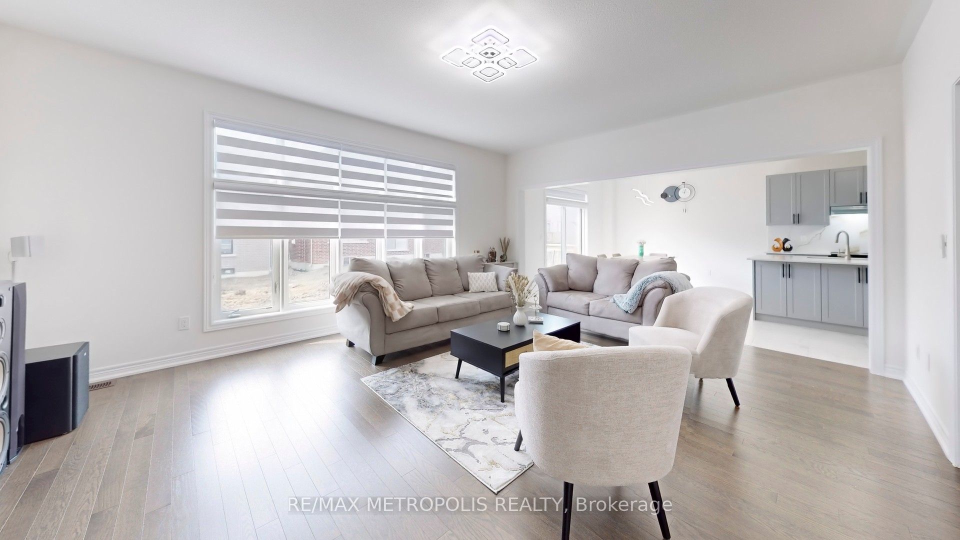 1315 Davis Loop