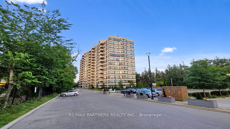8501 Bayview