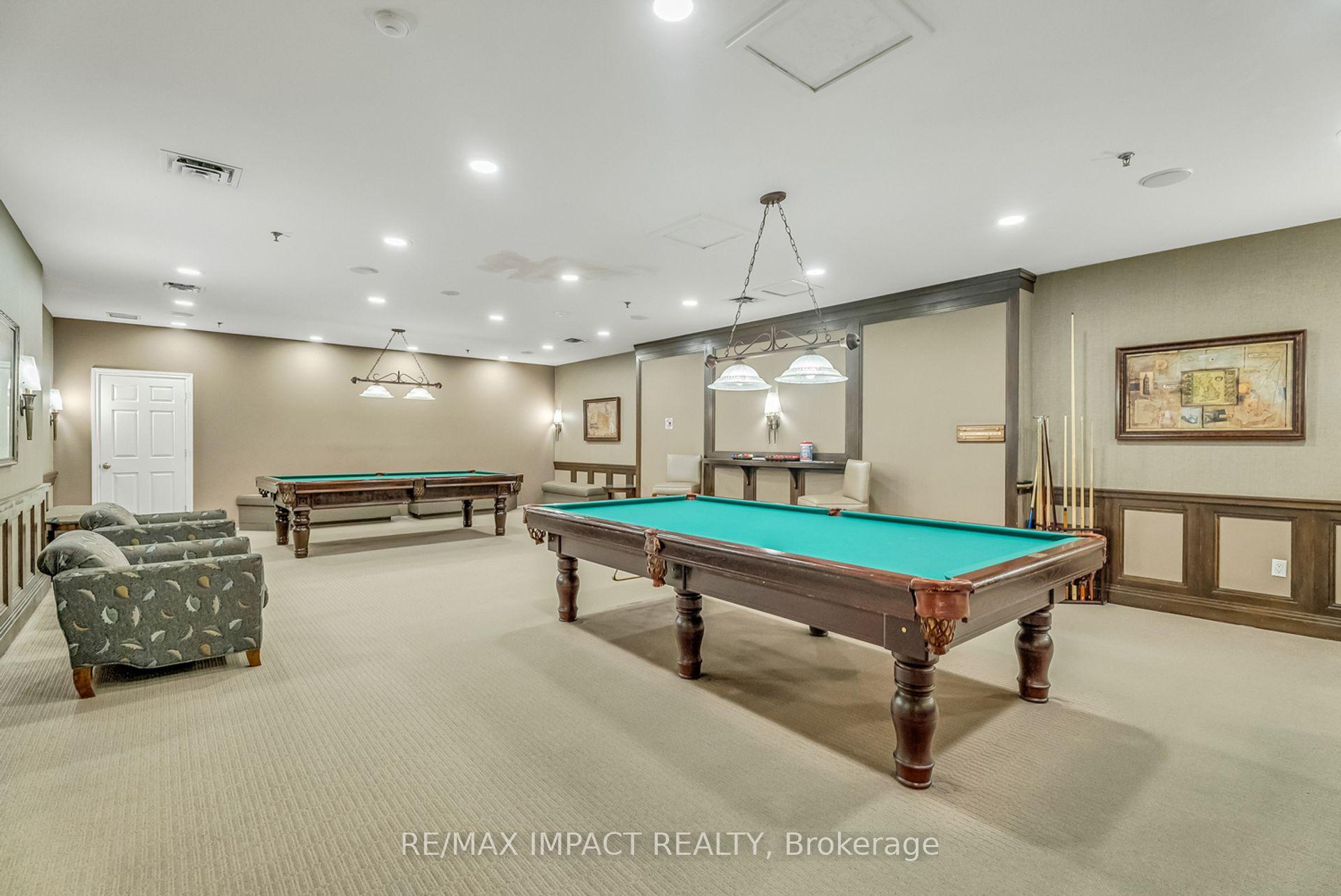 1 Bedroom Condo at 123 Omni, Toronto For sale