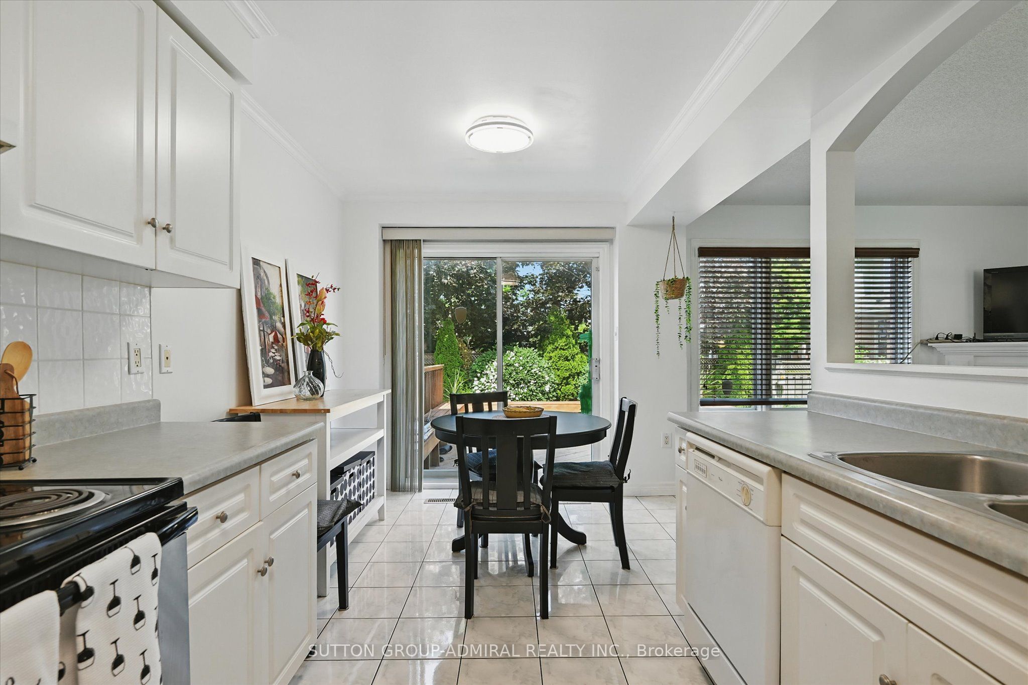 469 Dewitt Road