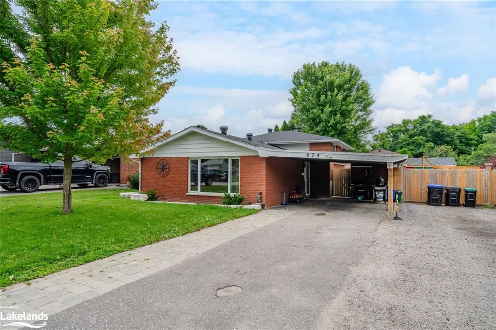 624 MANLY Street Midland Ontario L4R 3G5