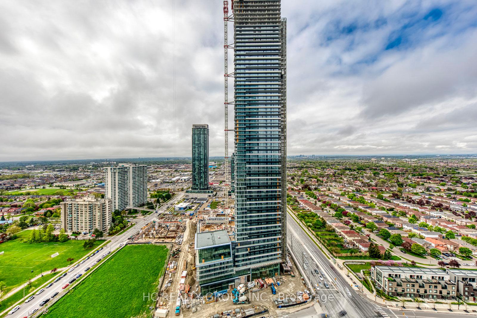 Condo at 3900 Confederation, Mississauga For sale