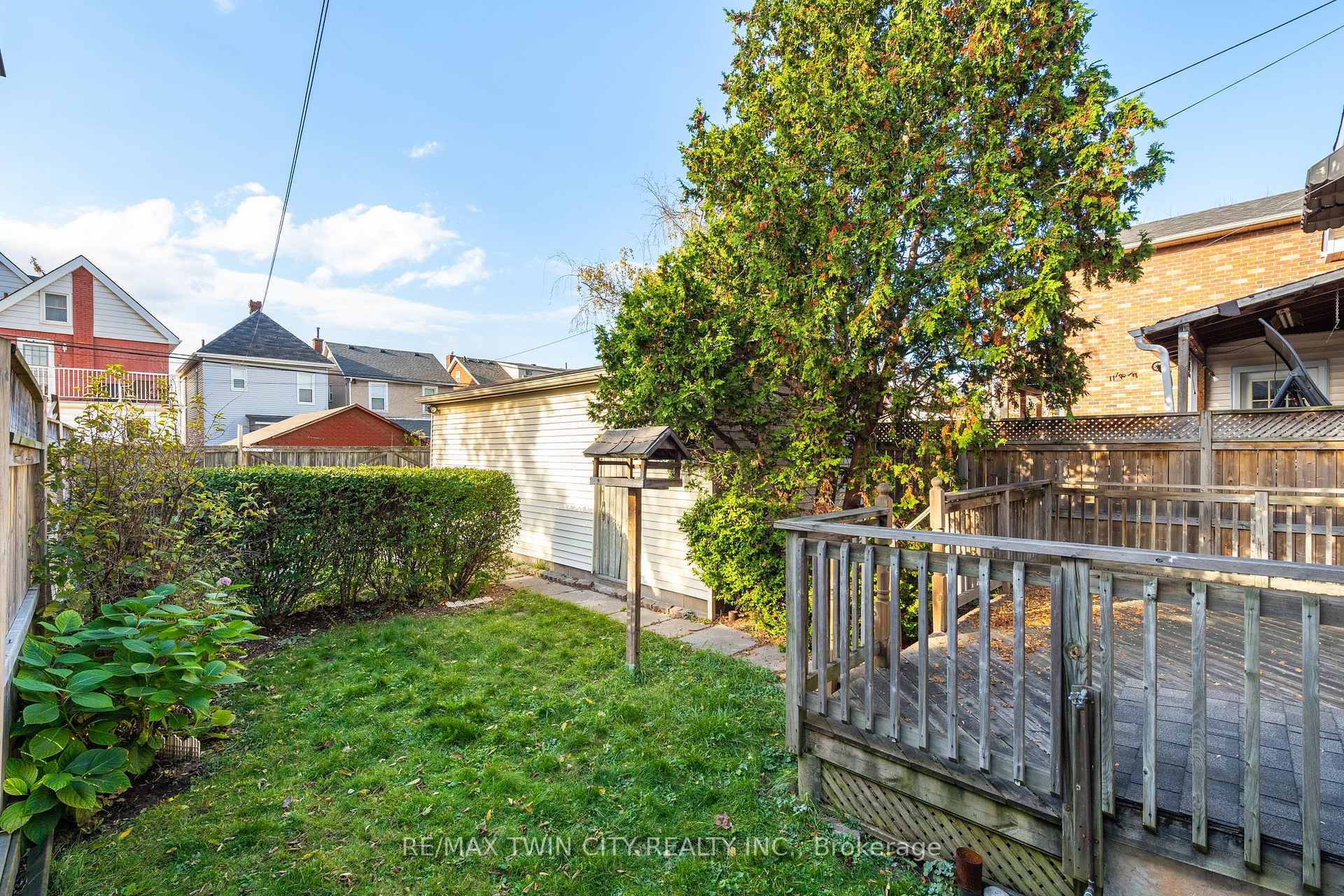 4 Bedrooms Other at 45 East Bend, Hamilton For sale