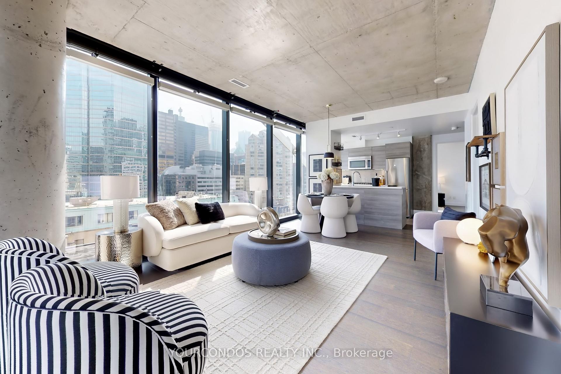 2 Bedrooms Condo at 224 King, Toronto For sale