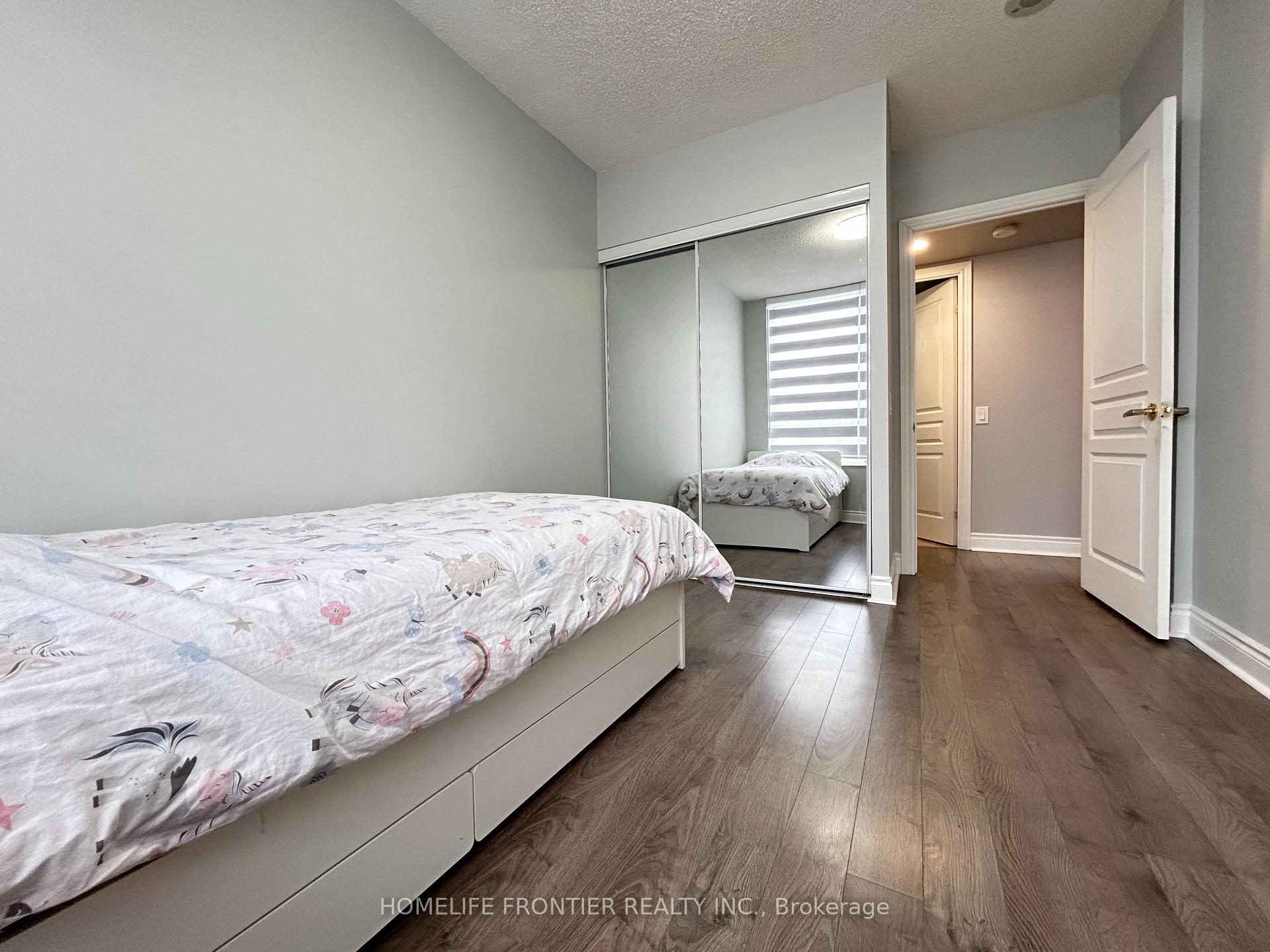 1 Bedroom Condo at 15 Northtown, Toronto For sale