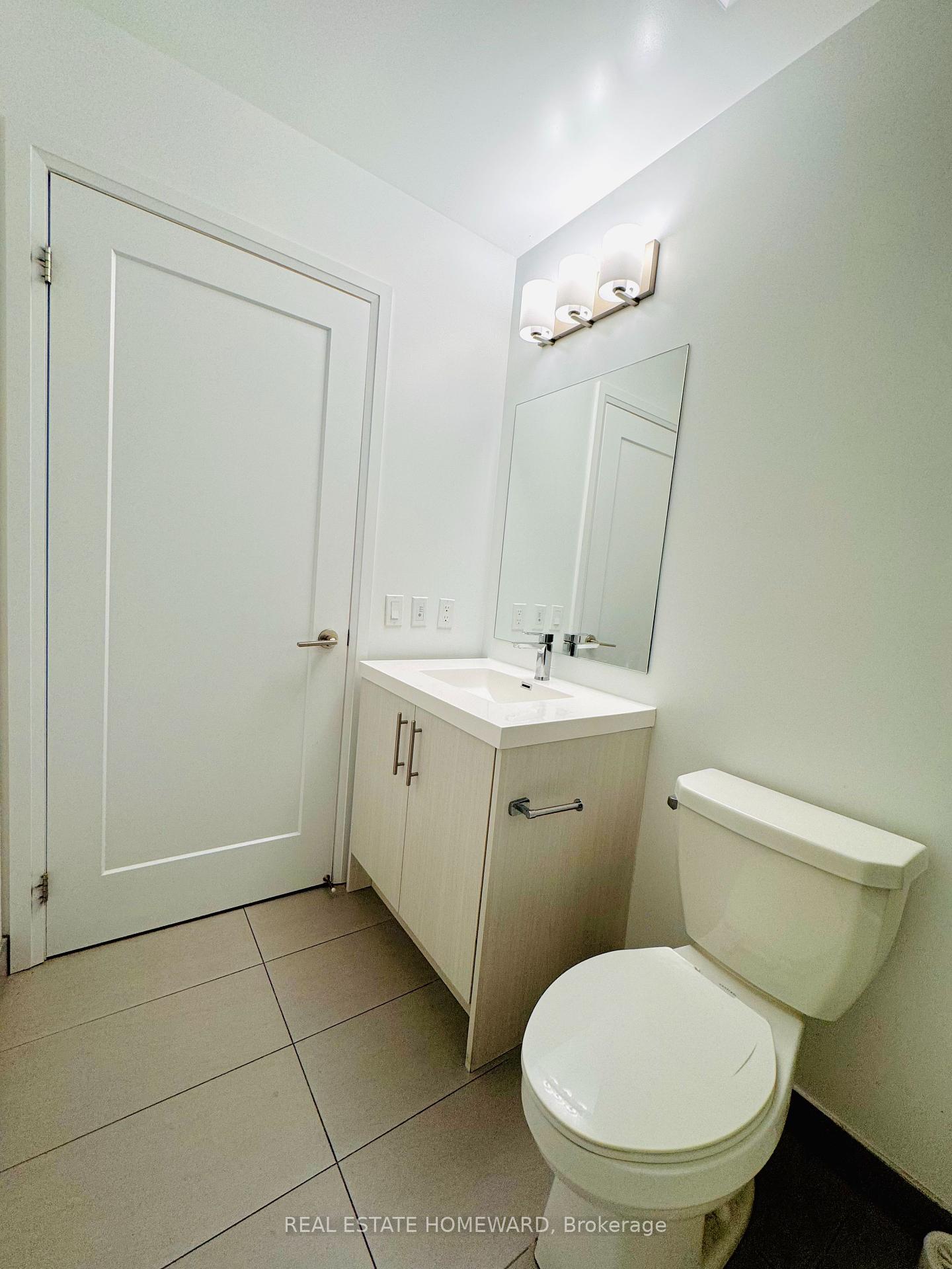 2 Bedrooms Condo at 286 Main, Toronto For sale