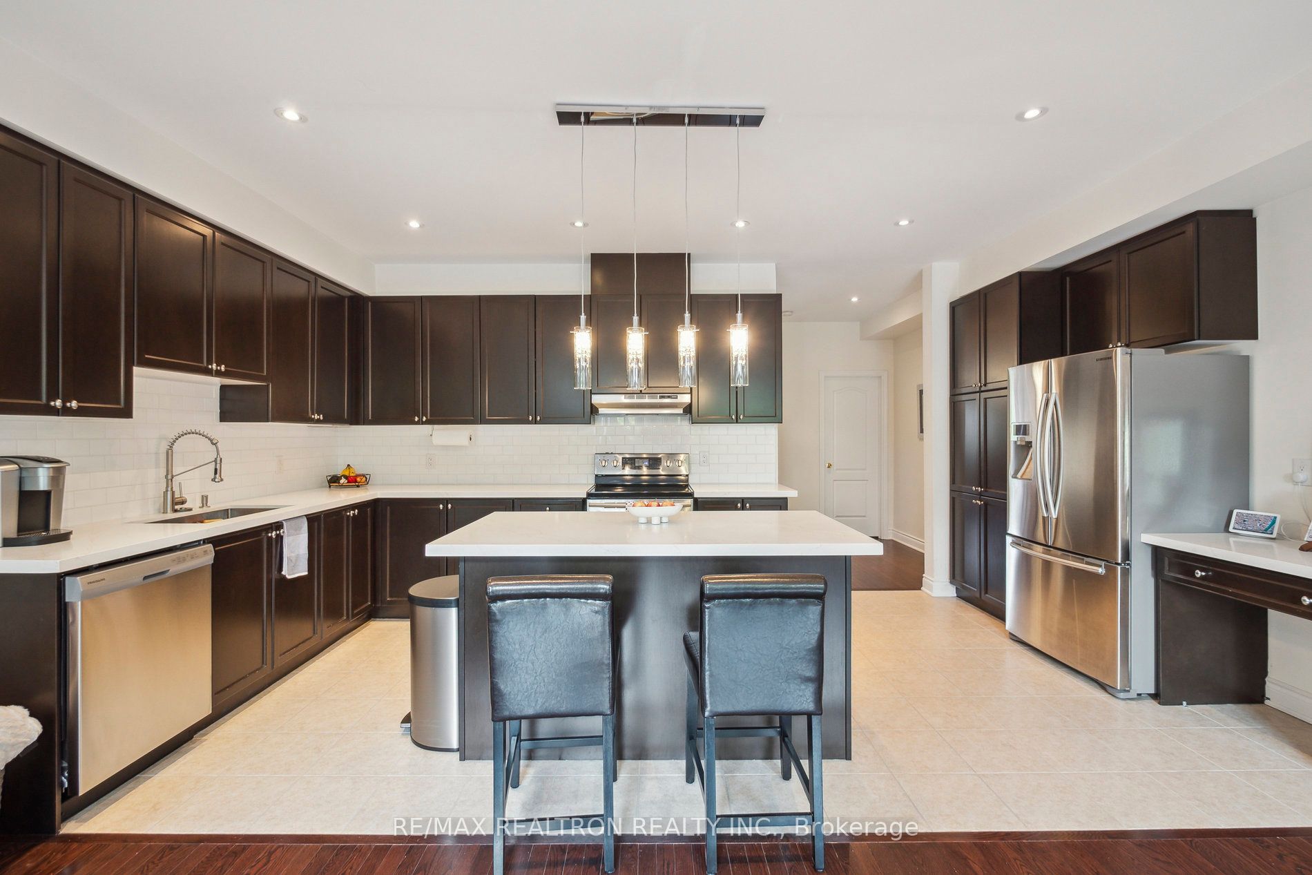 8777 Dufferin Street, #45