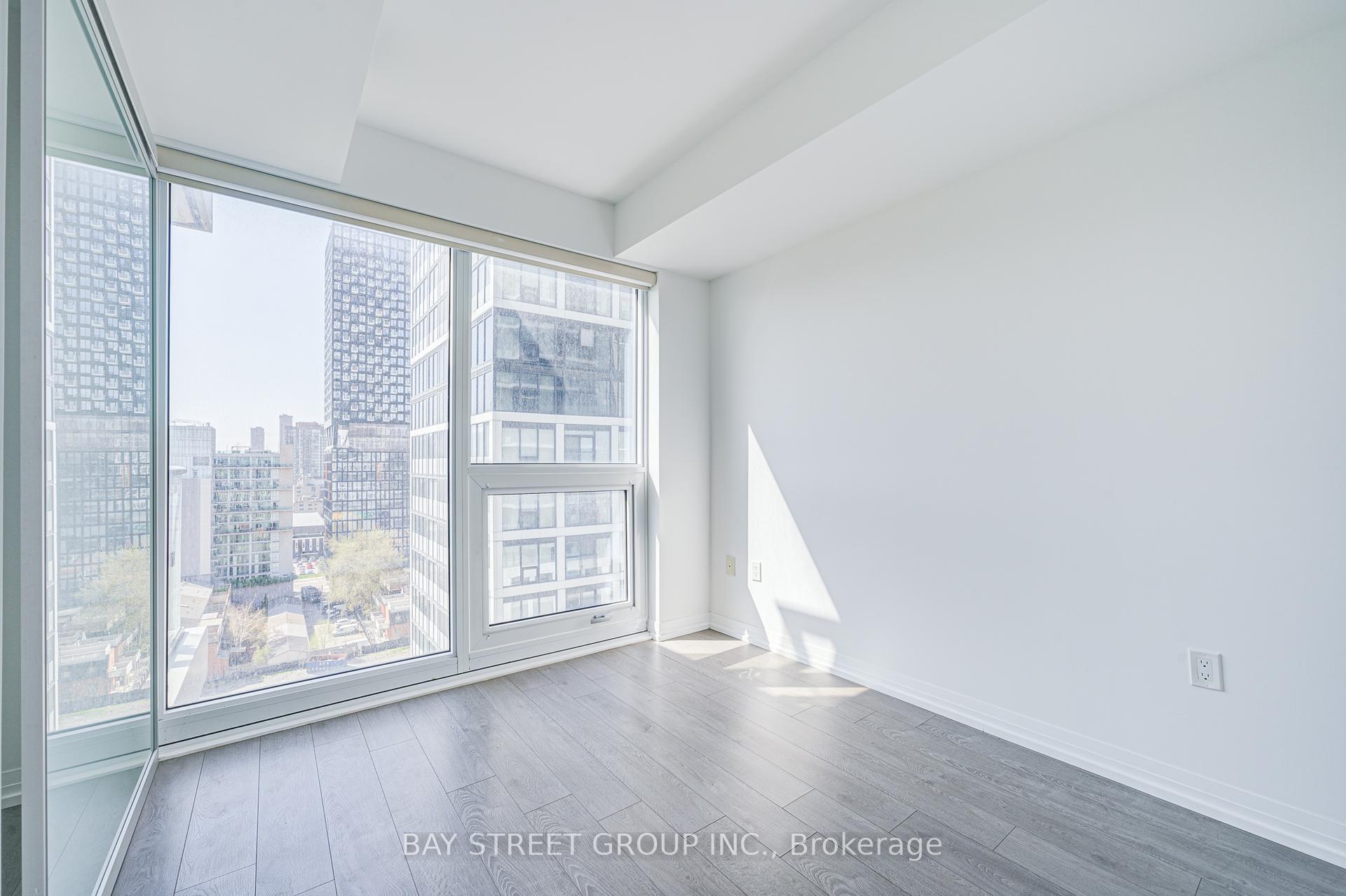 2 Bedrooms Condo at 251 Jarvis, Toronto For sale
