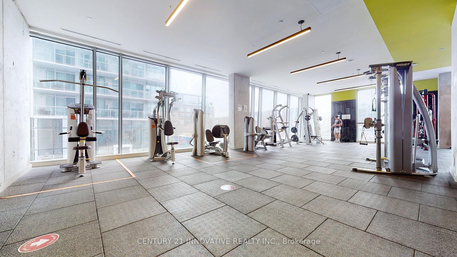 2 Bedrooms Condo at 15 Baseball, Toronto For sale