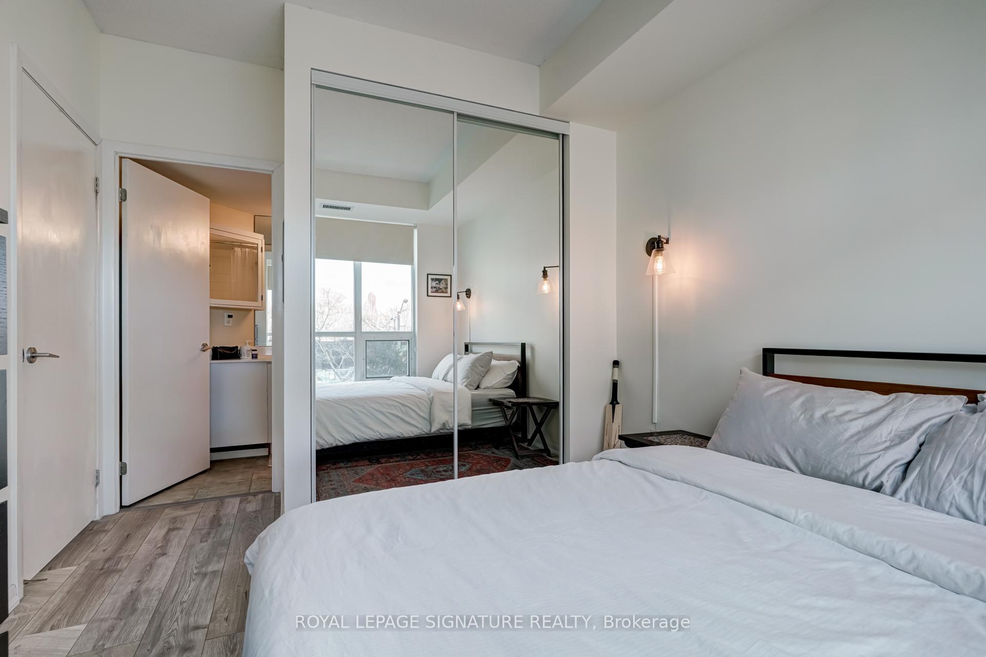 2 Bedrooms Condo at 231 Fort York, Toronto For sale