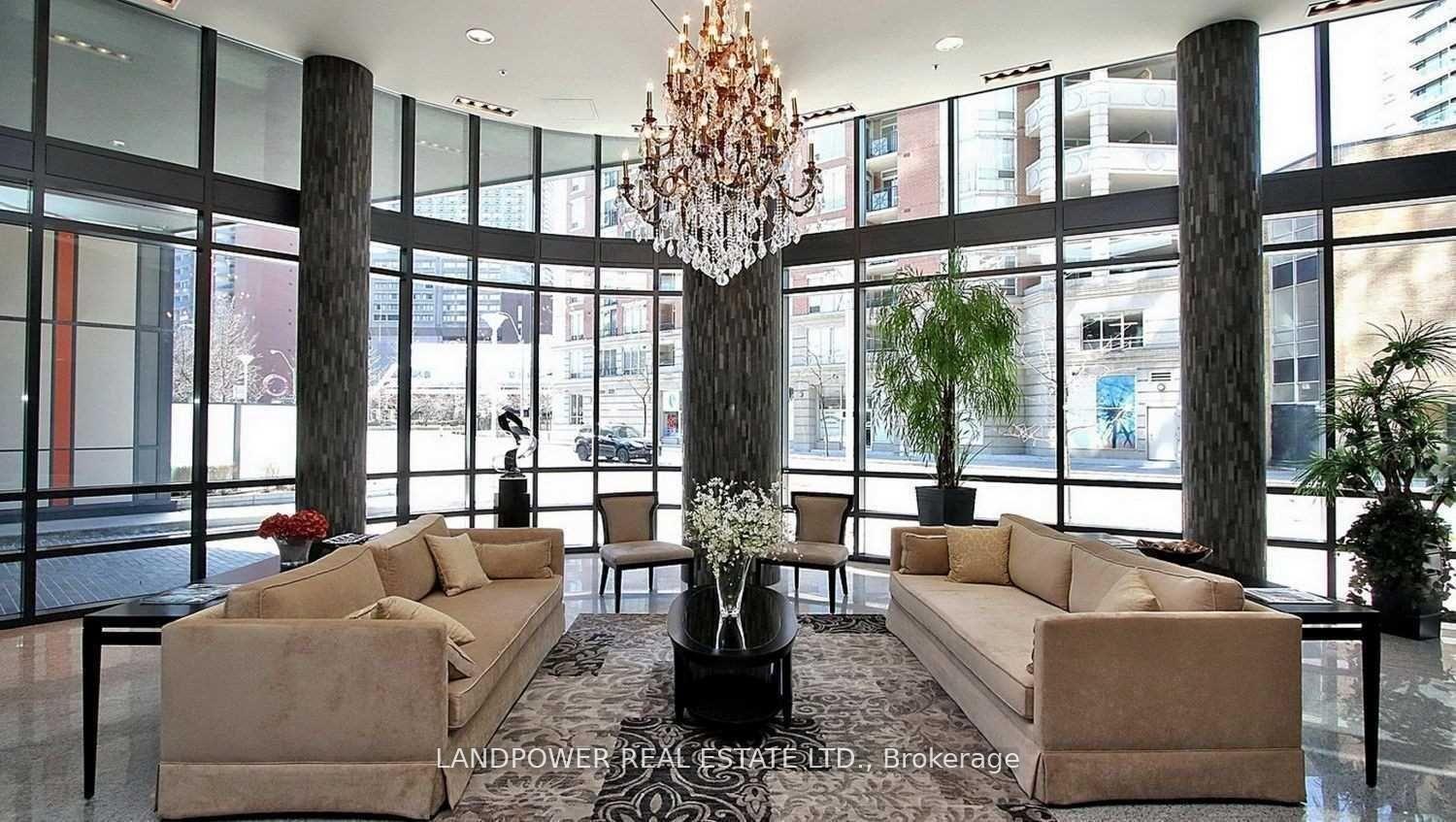 2 Bedrooms Condo at 825 Church,  Toronto For sale