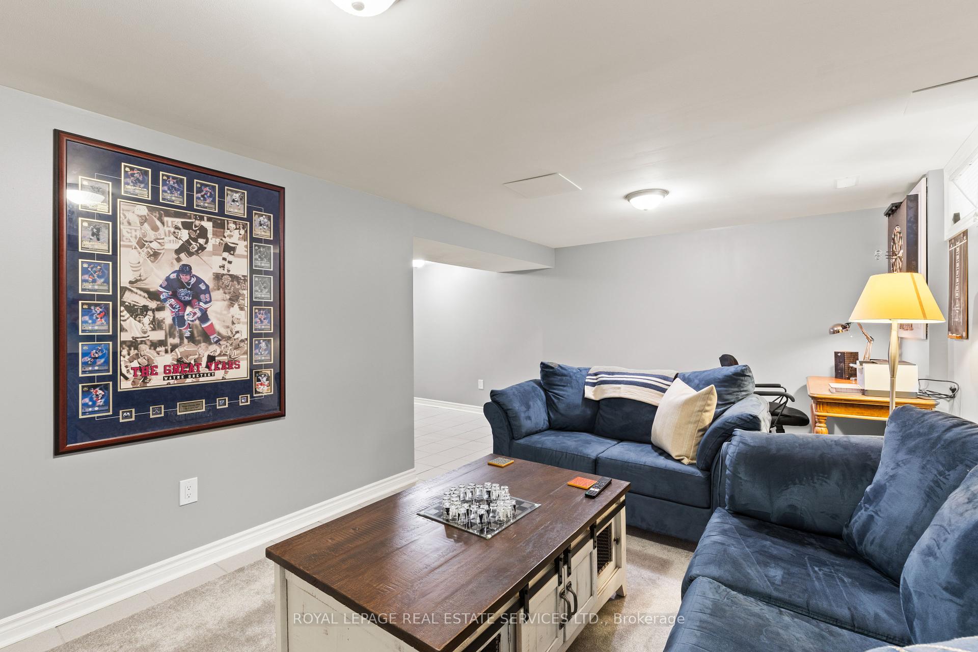 3 Bedrooms Condo at 2065 Amherst Heights, Burlington For sale