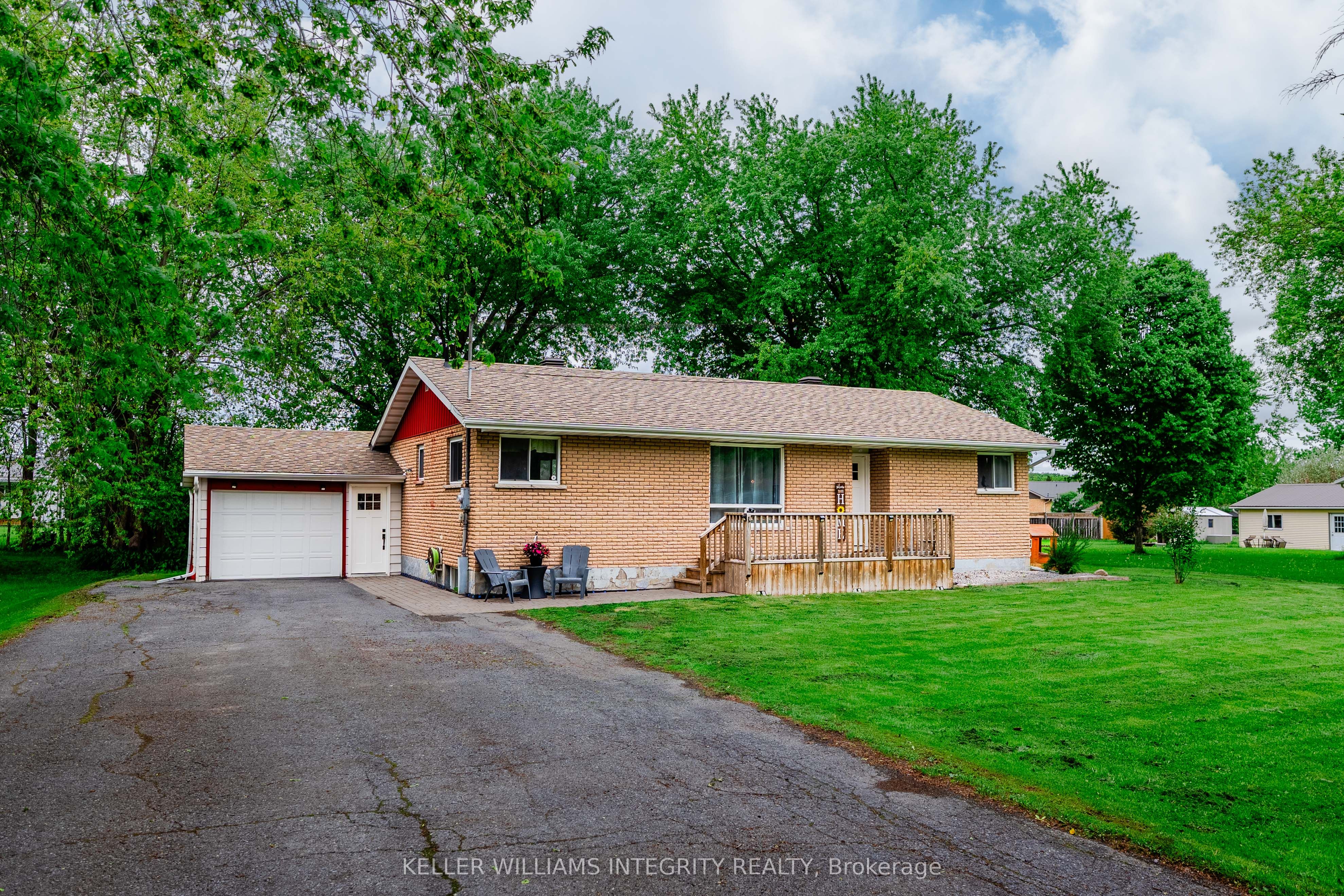 18233 Glen Road, South Glengarry, ON K0C 2J0