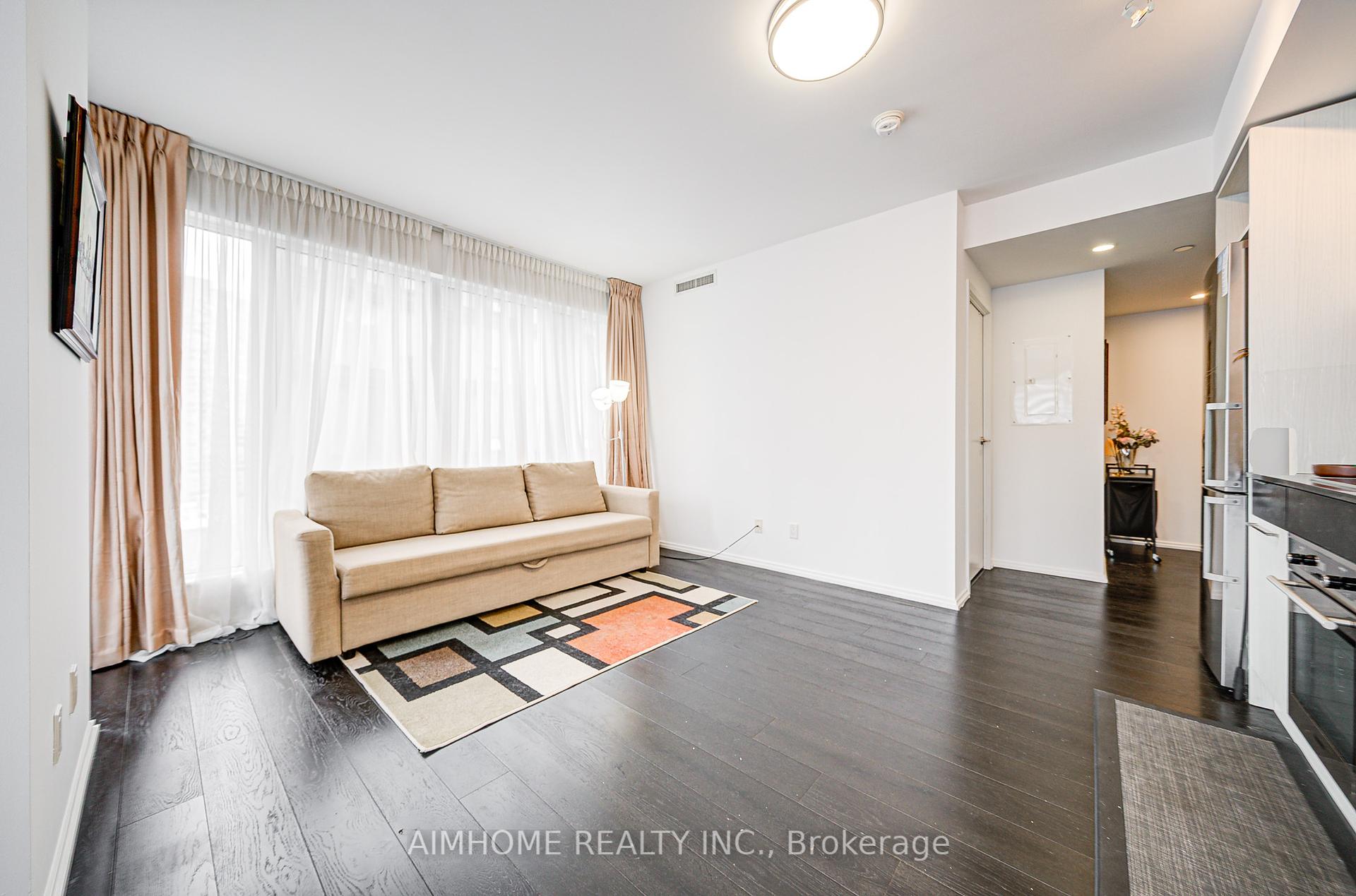 2 Bedrooms Condo at 68 Shuter, Toronto For sale