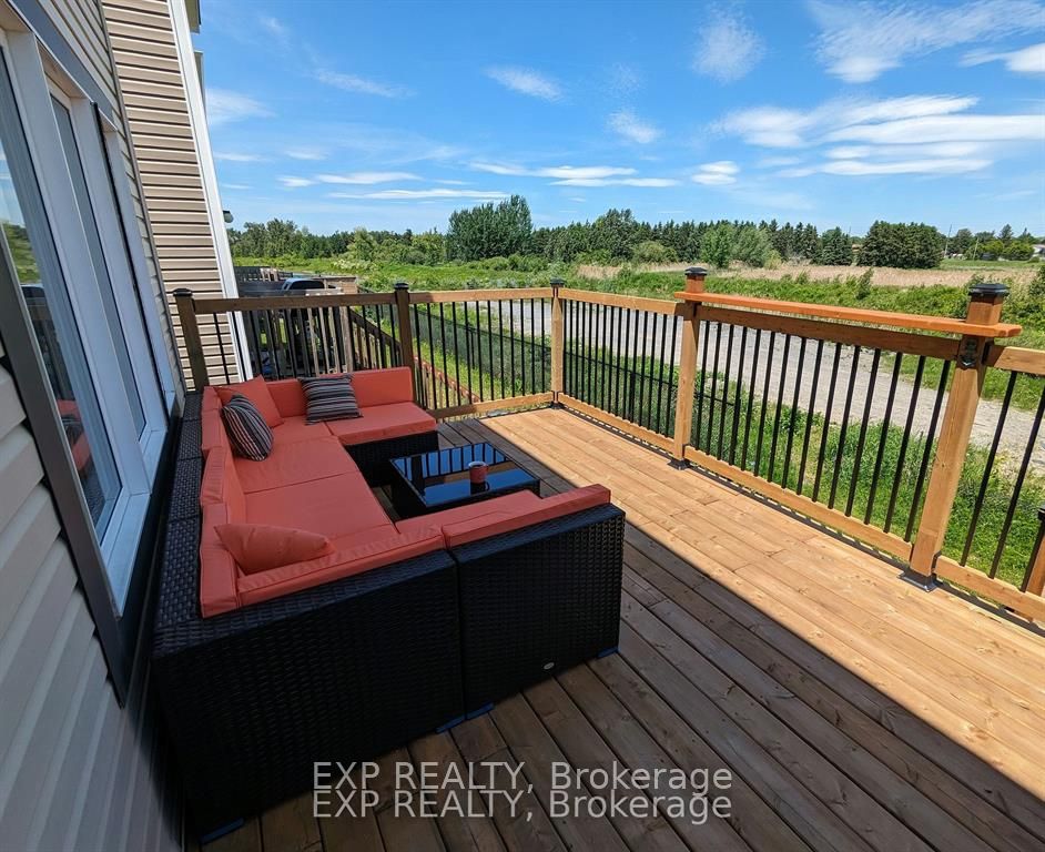 161 Cranesbill Road, Kanata, ON K2V 0J4