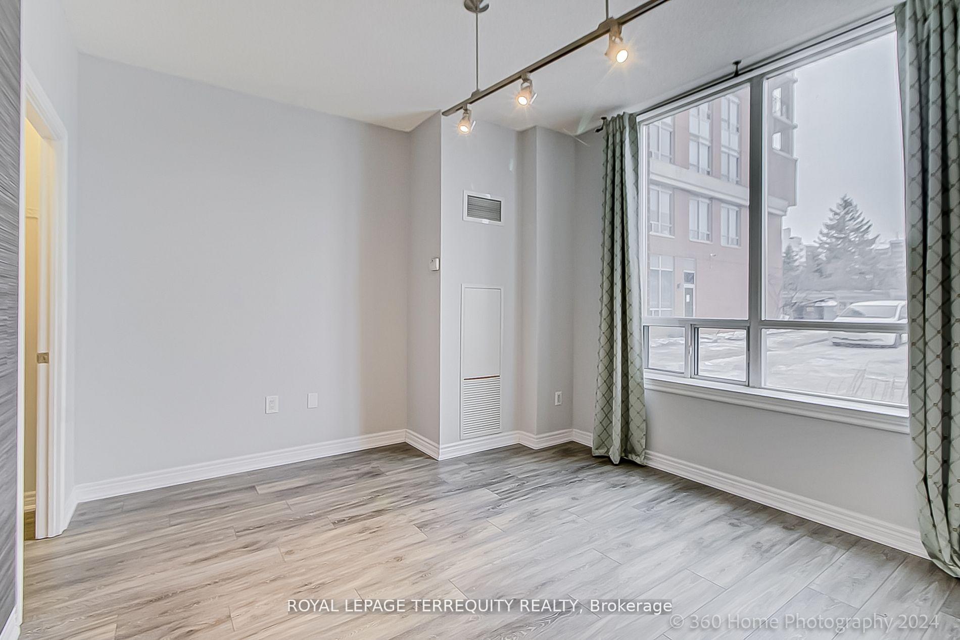 2 Bedrooms Condo at 2772 Keele, Toronto For sale