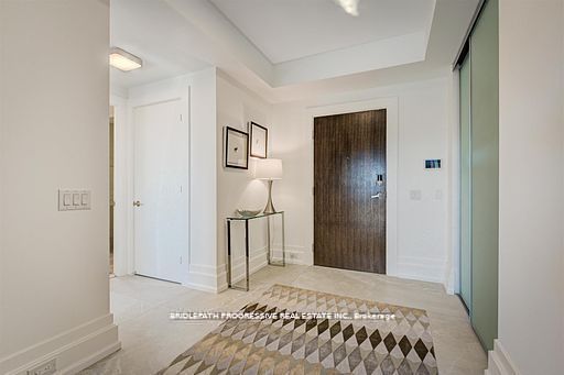 3 Southvale Drive, #301