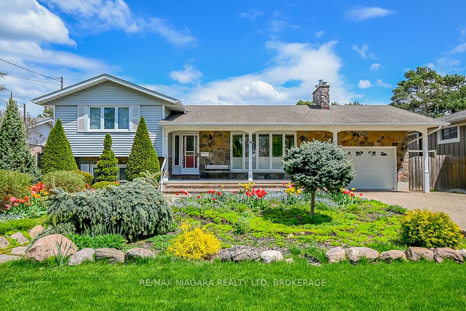 48 Lockview Crescent, St. Catharines, ON L2M 2T3