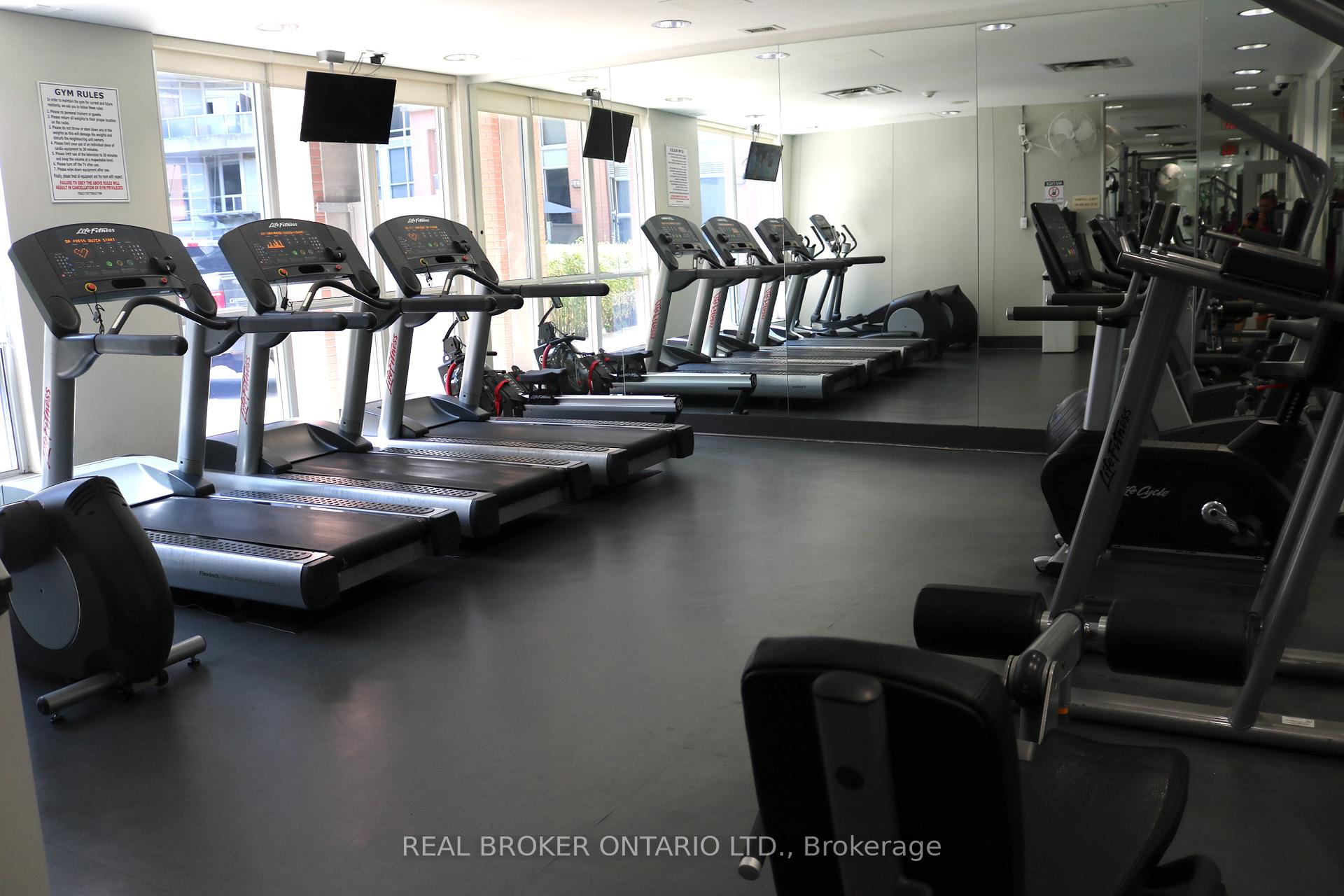 2 Bedrooms Condo at 1005 King, Toronto For sale