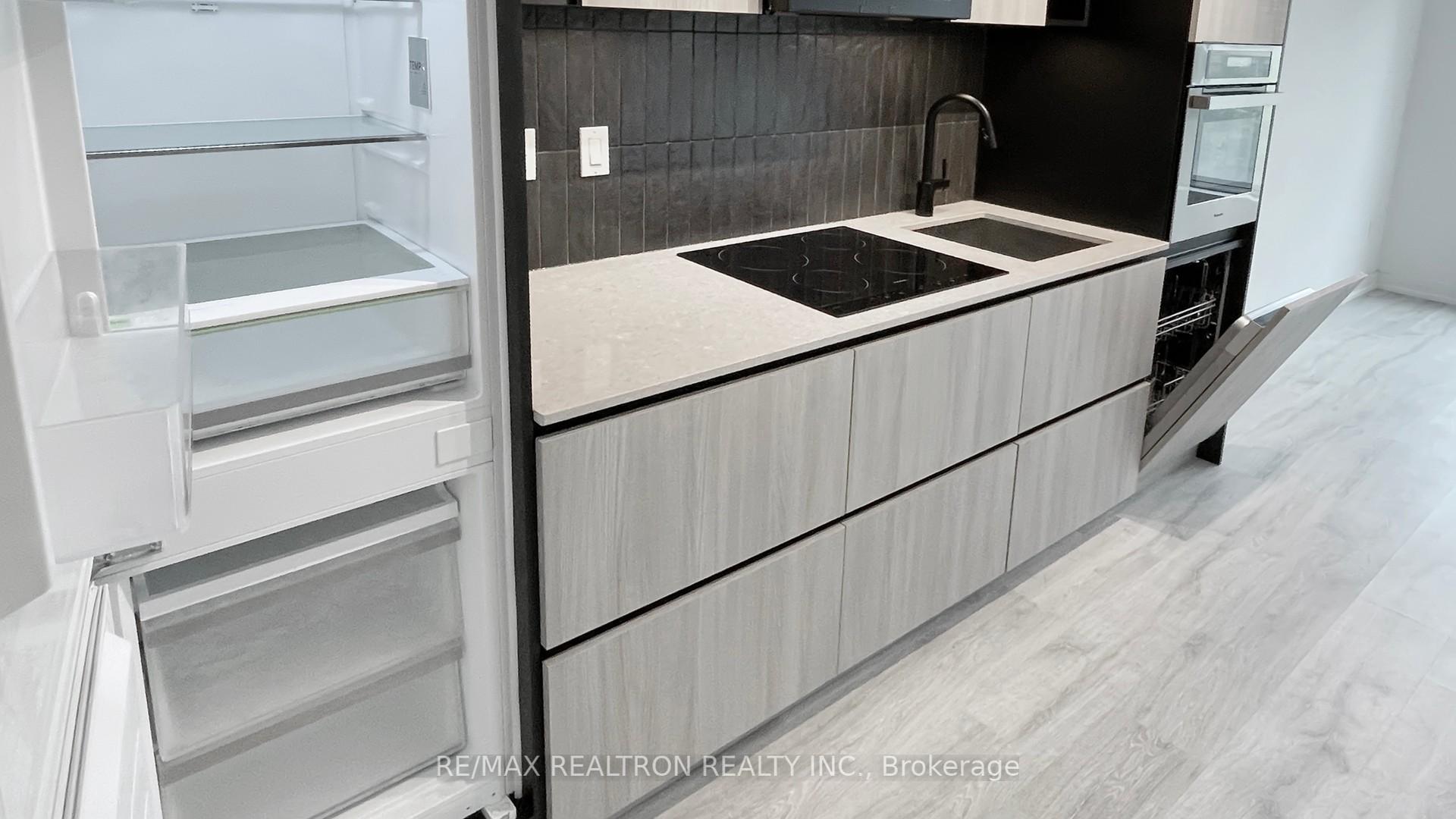 1 Bedroom Condo at 2 Augusta, Toronto For sale