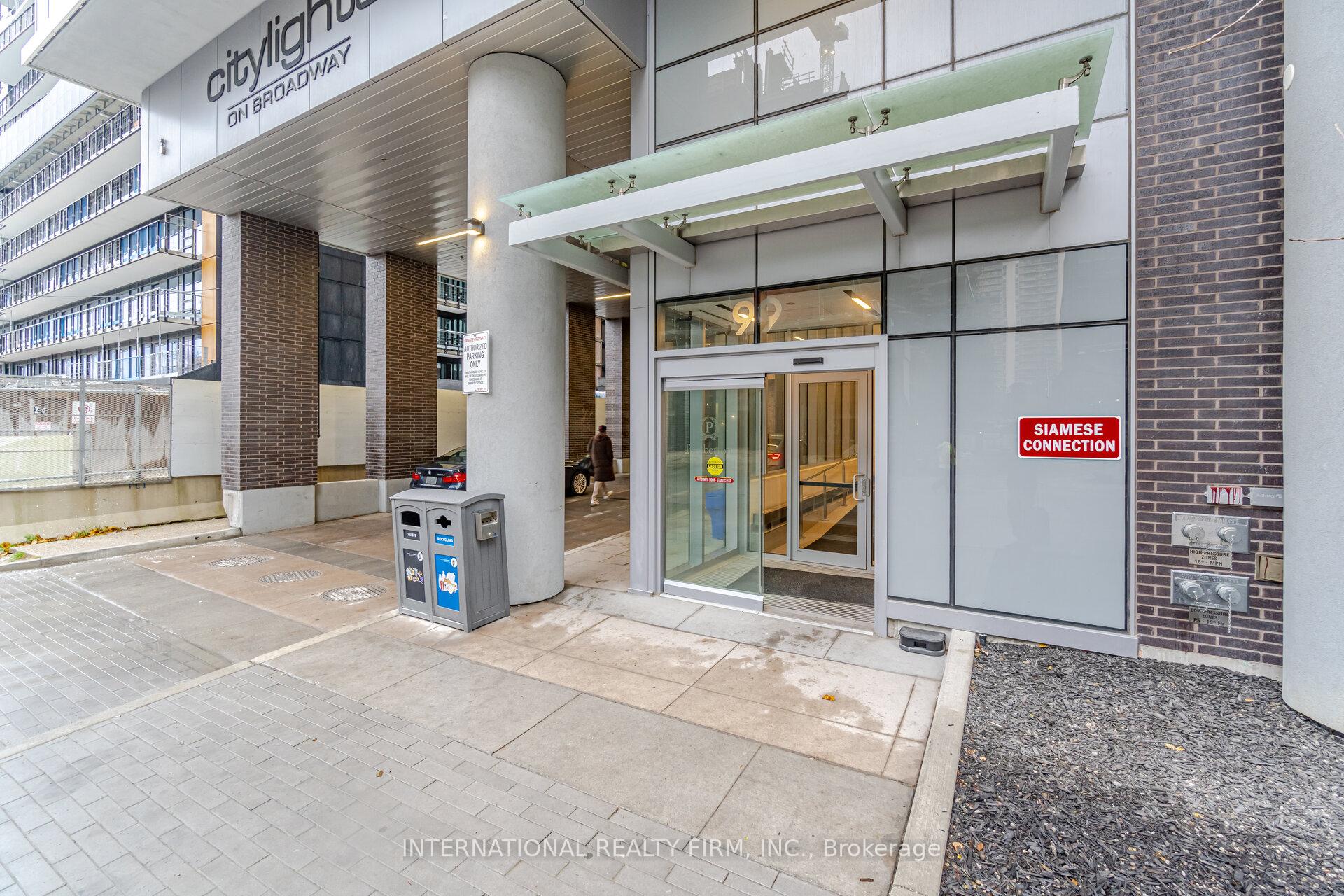 2 Bedrooms Condo at 99 Broadway, Toronto For sale
