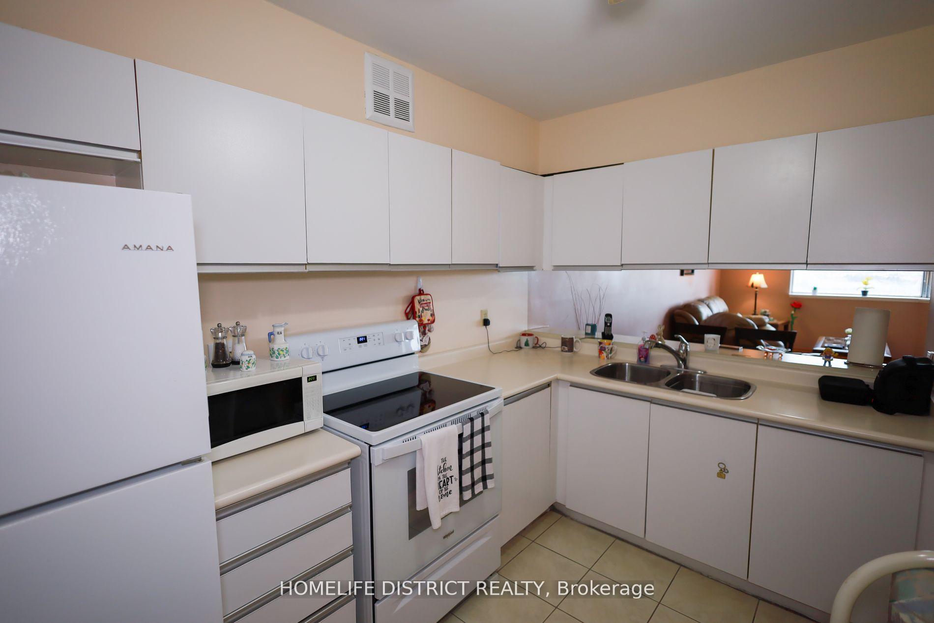 2 Bedrooms Condo at 234 Albion, Toronto For sale