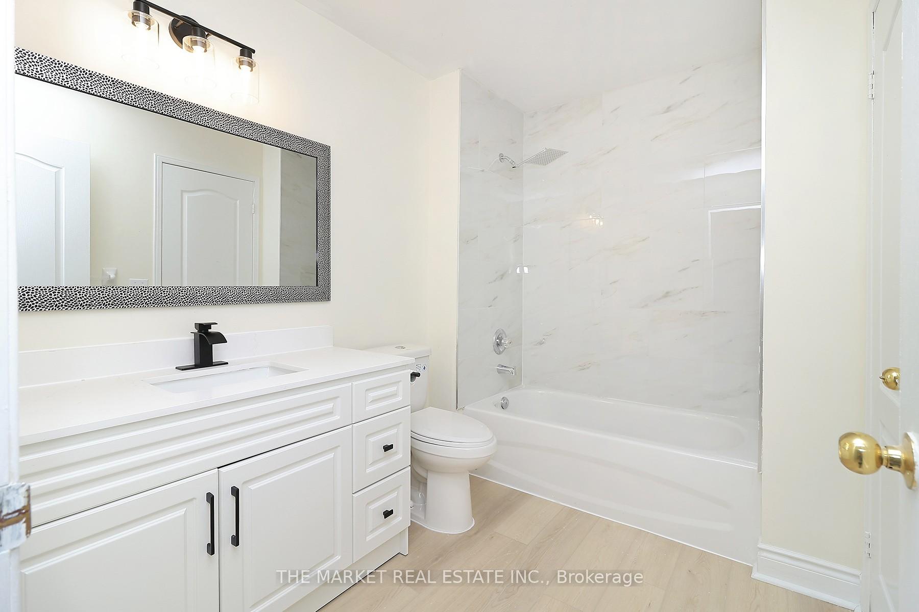 3 Bedrooms Condo at 7190 Atwood, Mississauga For sale