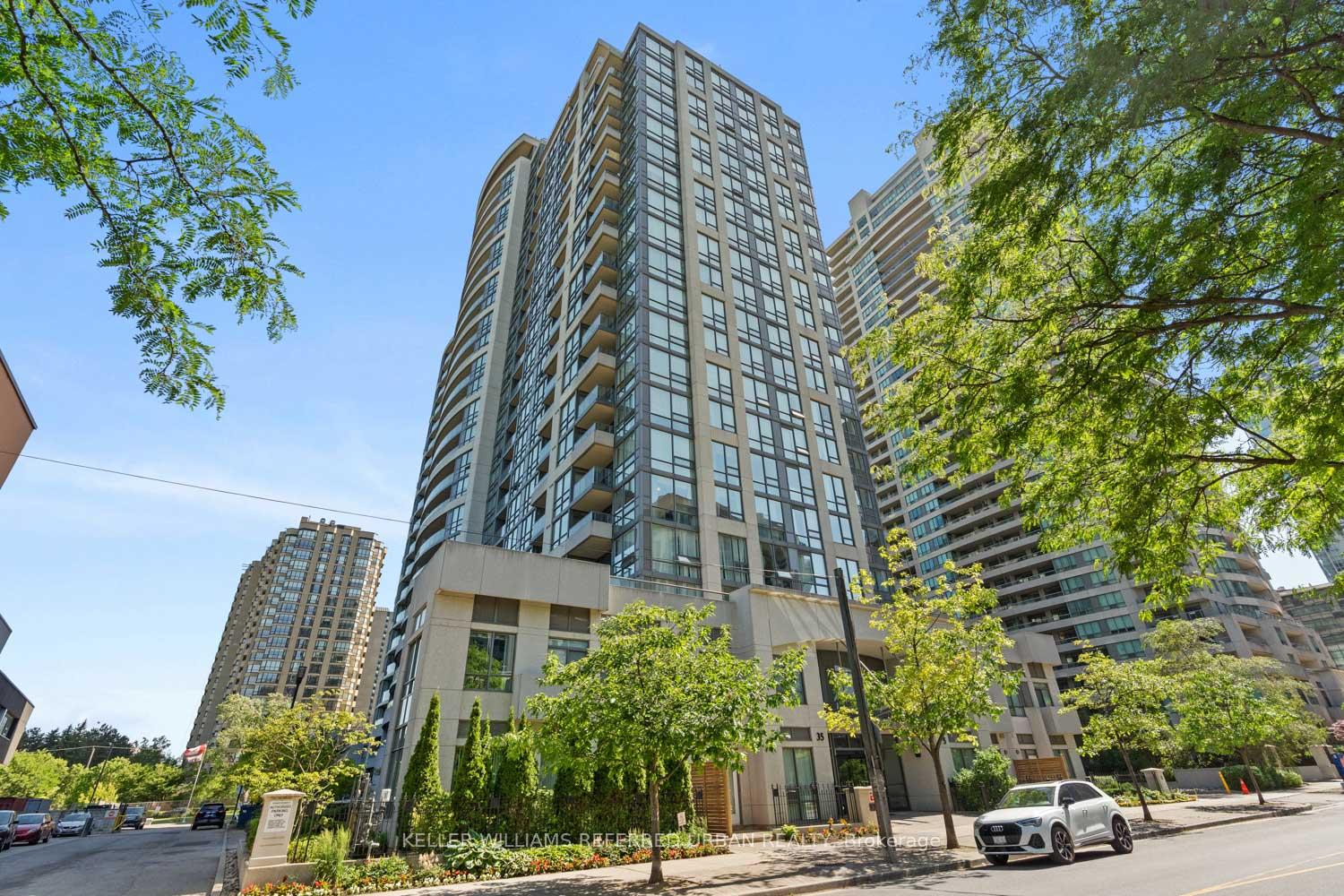 2 Bedrooms Condo at 35 Hollywood, Toronto For sale