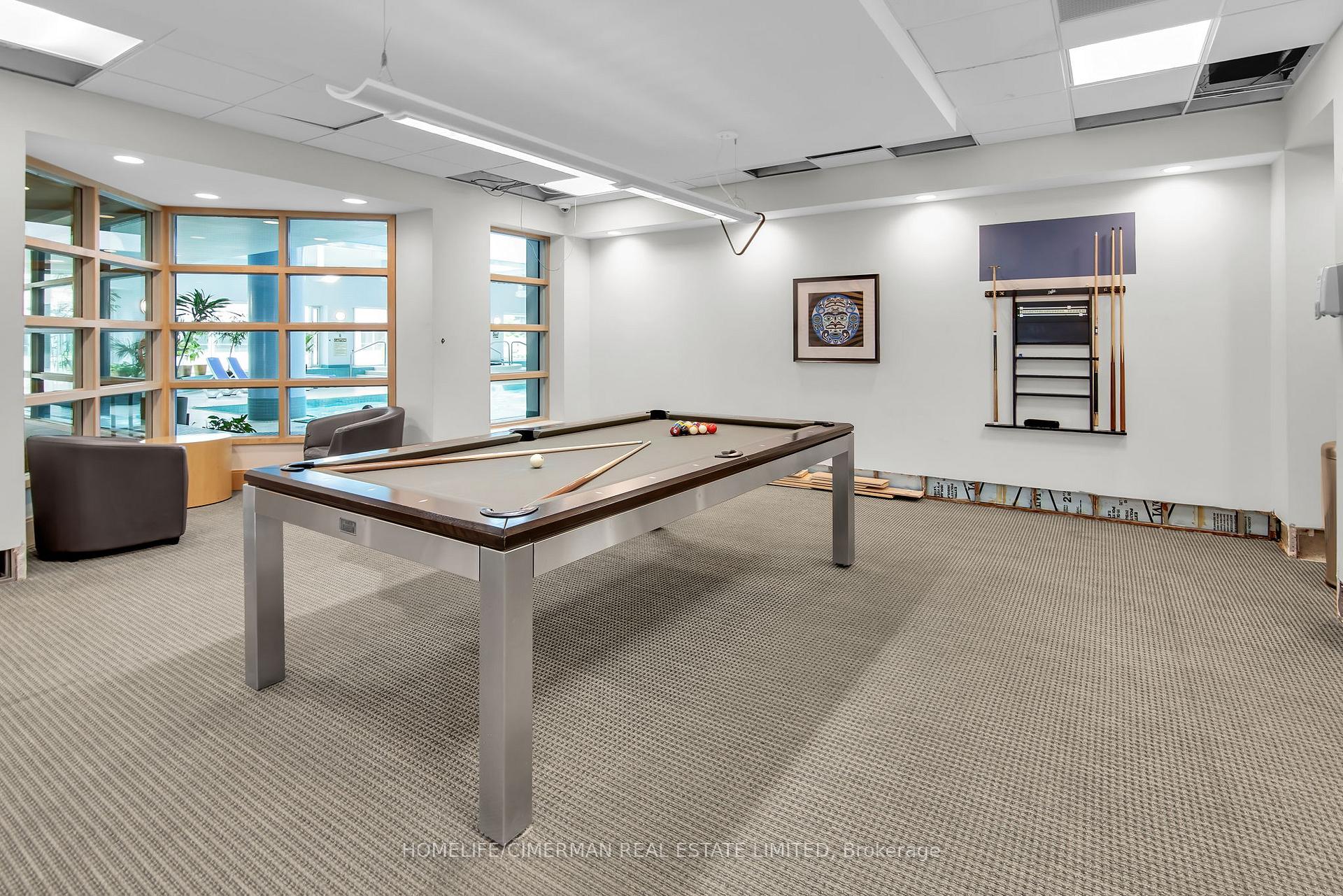 3 Bedrooms Condo at 10 Queens Quay, Toronto For sale