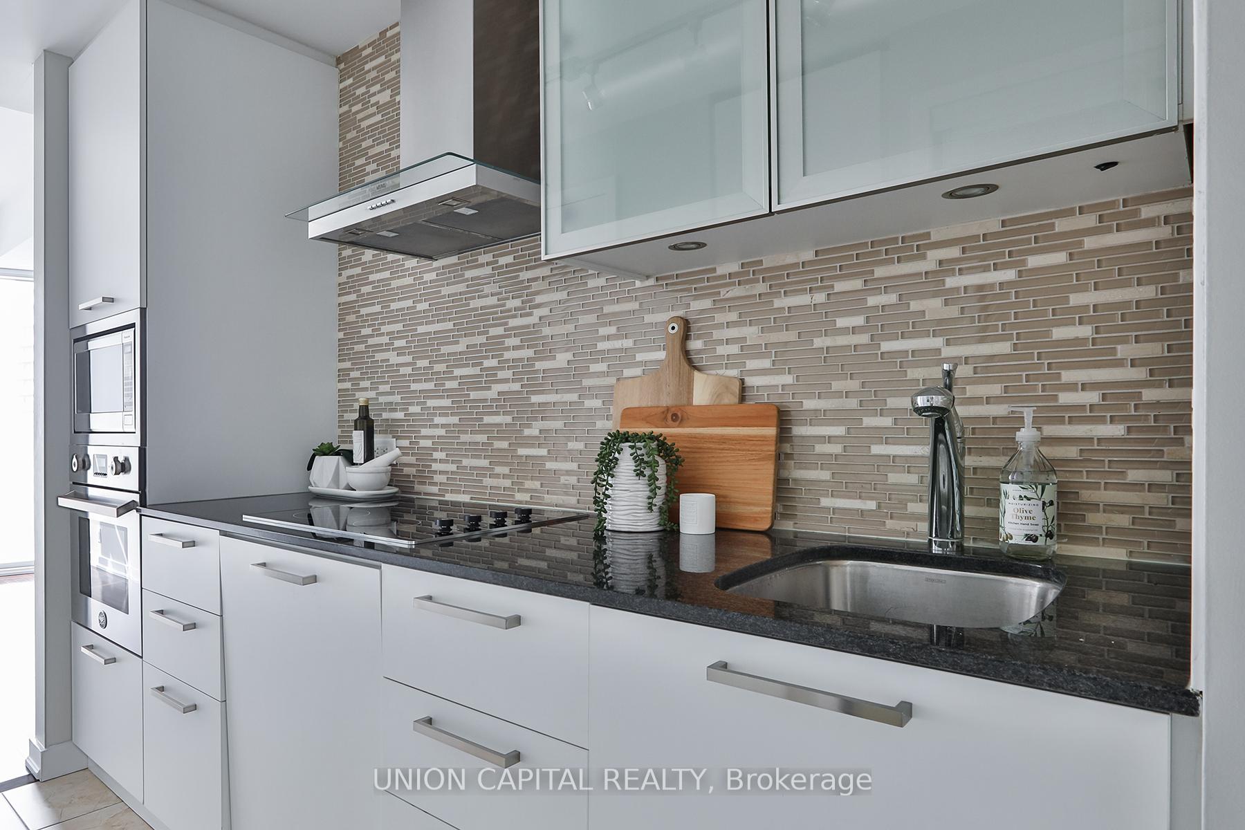 Condo at 14 York, Toronto For sale