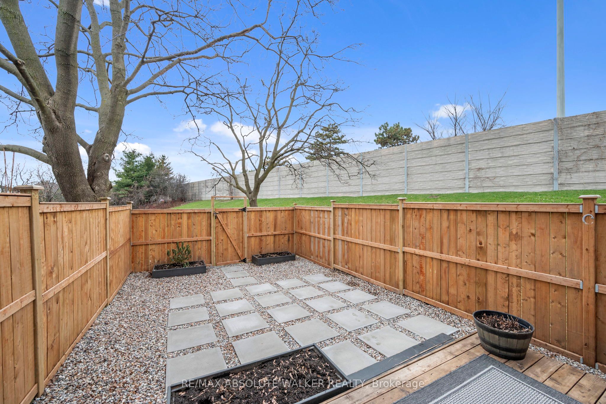 1300 Alness Court, #14