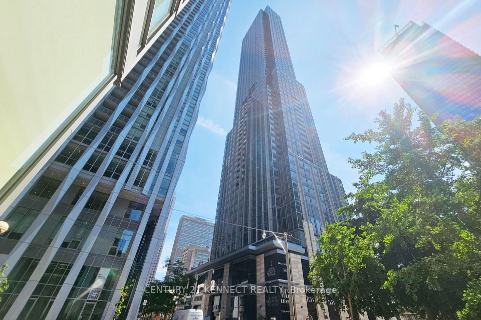 11 Yorkville