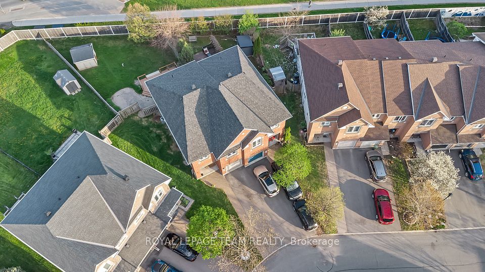 1078 Candlewood