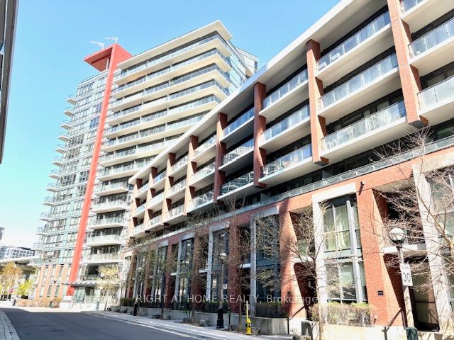 50 Bruyeres Mews
