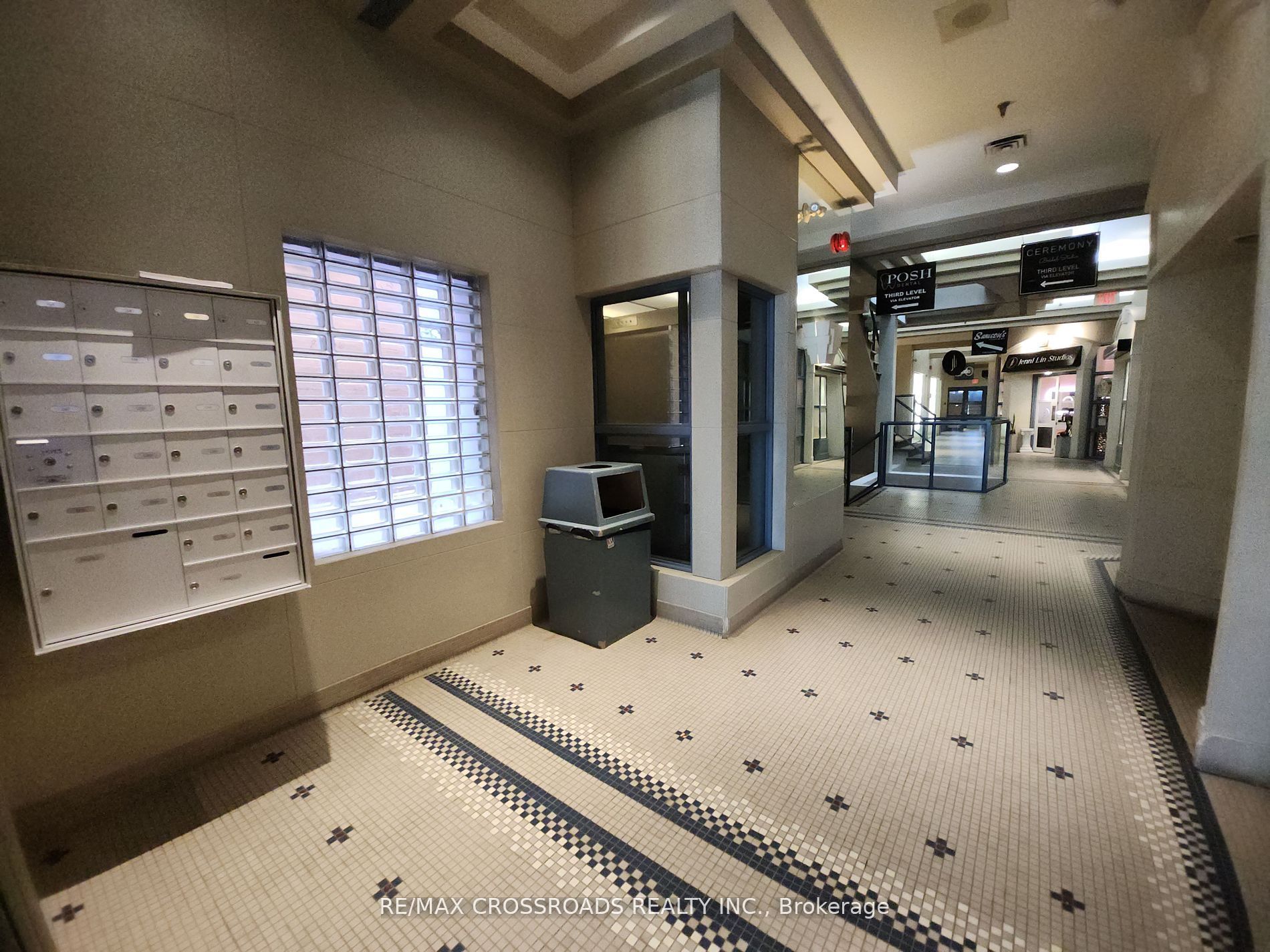 50 Dunlop Street E, #120