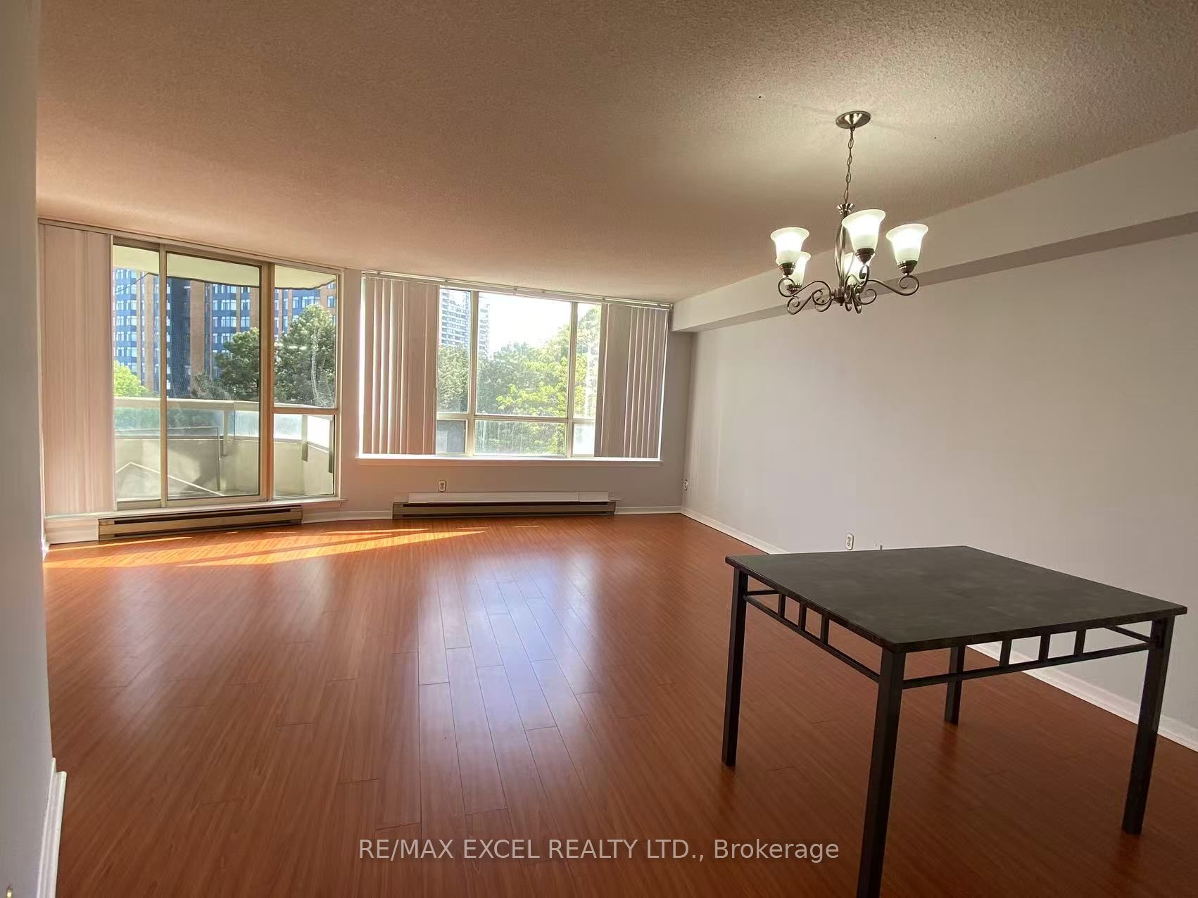150 Alton Towers Circle, #301
