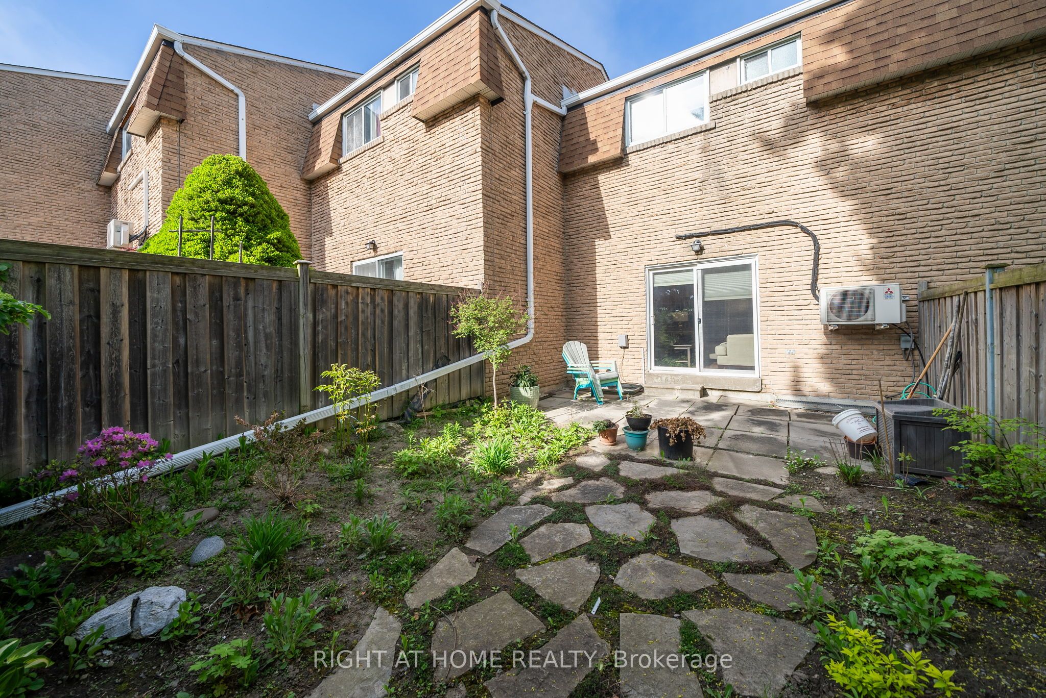 #81 - 121 Centennial Road, Toronto, ON M1C 1Z7
