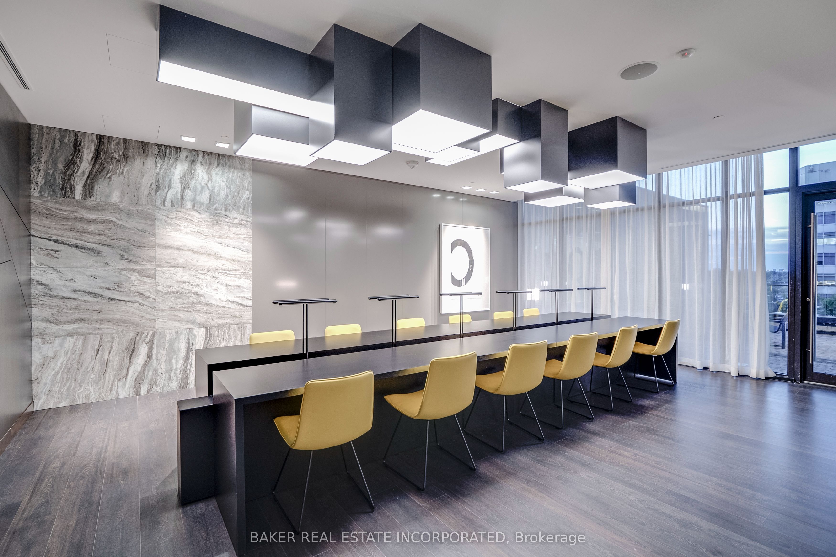 15 Roehampton Avenue, #2701